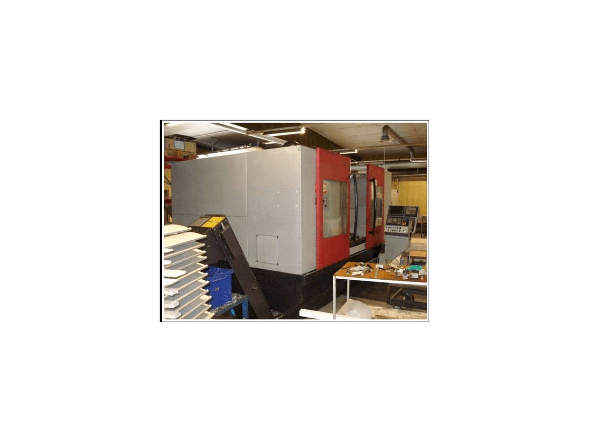 Linkerzijdeaanzicht van Eikon MV3 machine