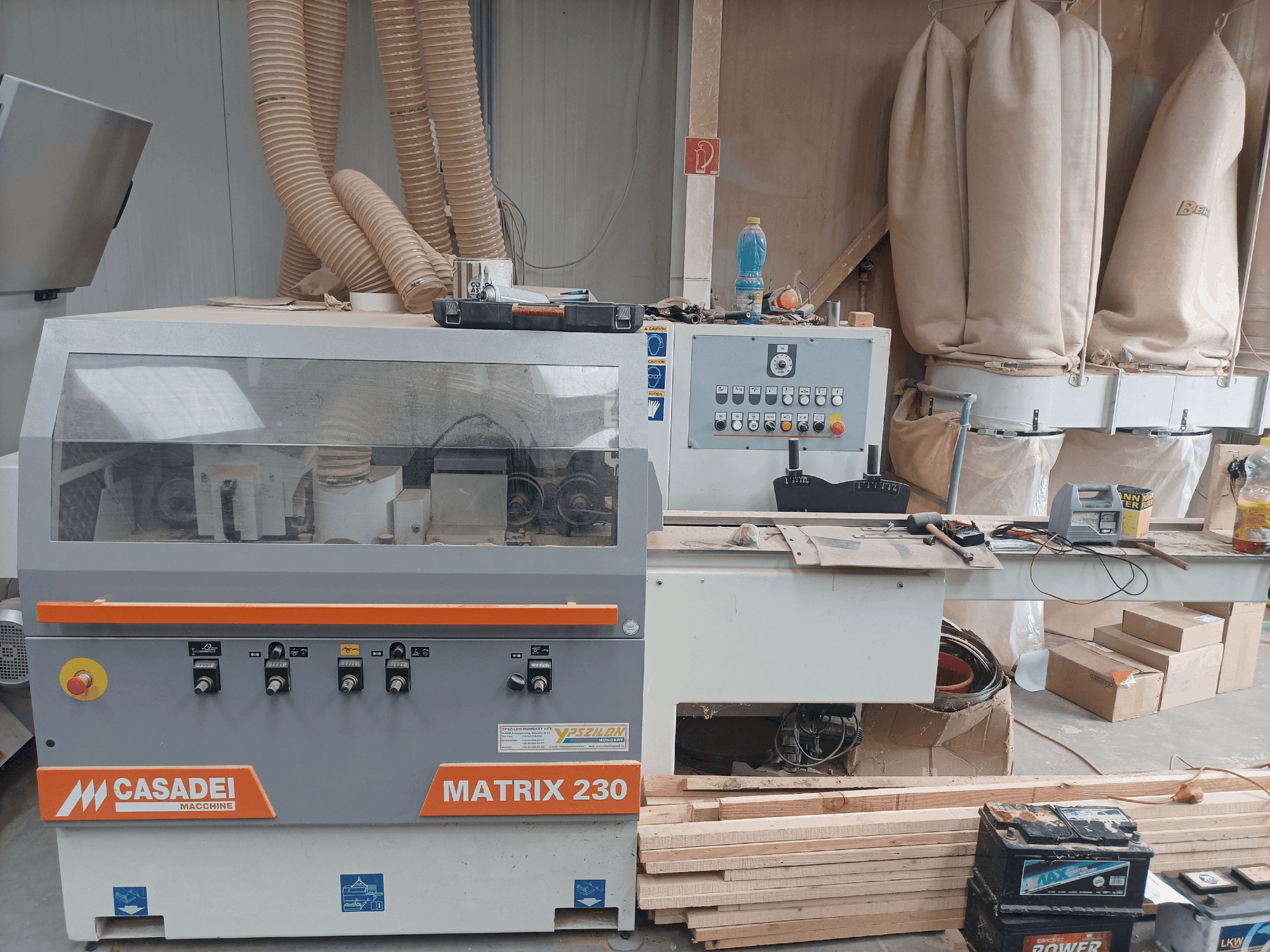 Vooraanzicht van CASADEI MATRIX 230 (2018) machine