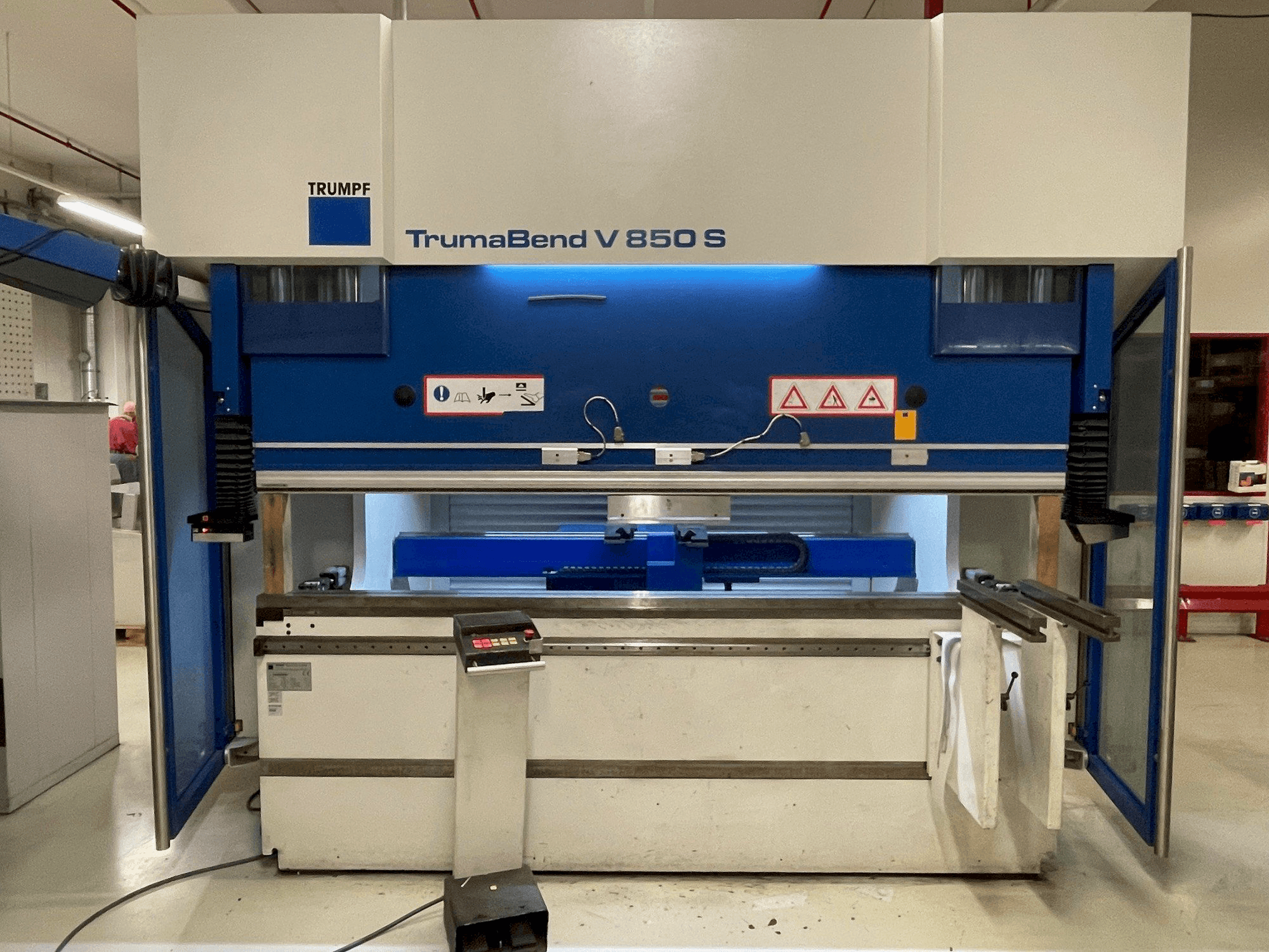 Vooraanzicht van TRUMPF TrumaBend V 850SX machine