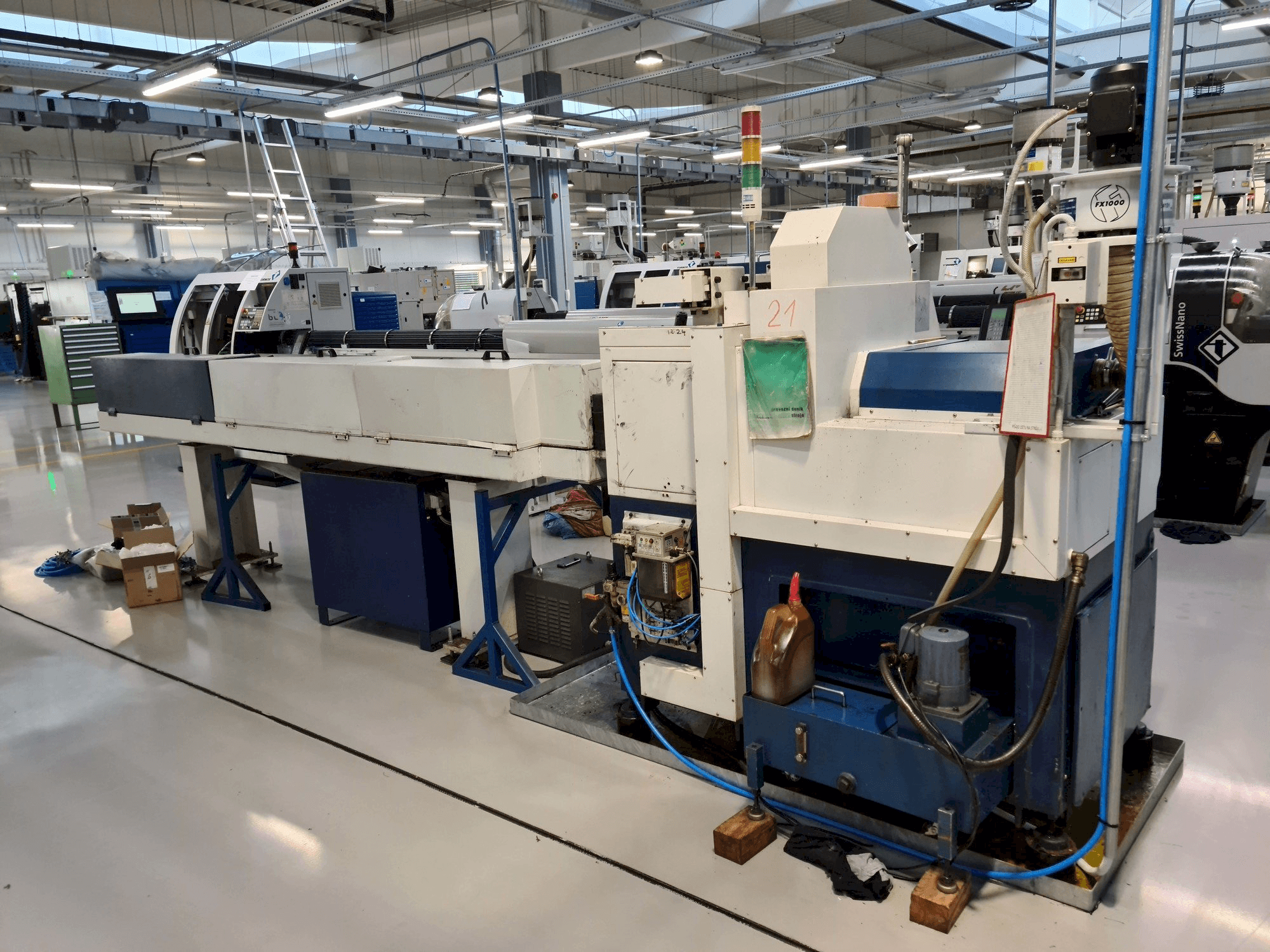 Vooraanzicht van KMT Speed 12 machine