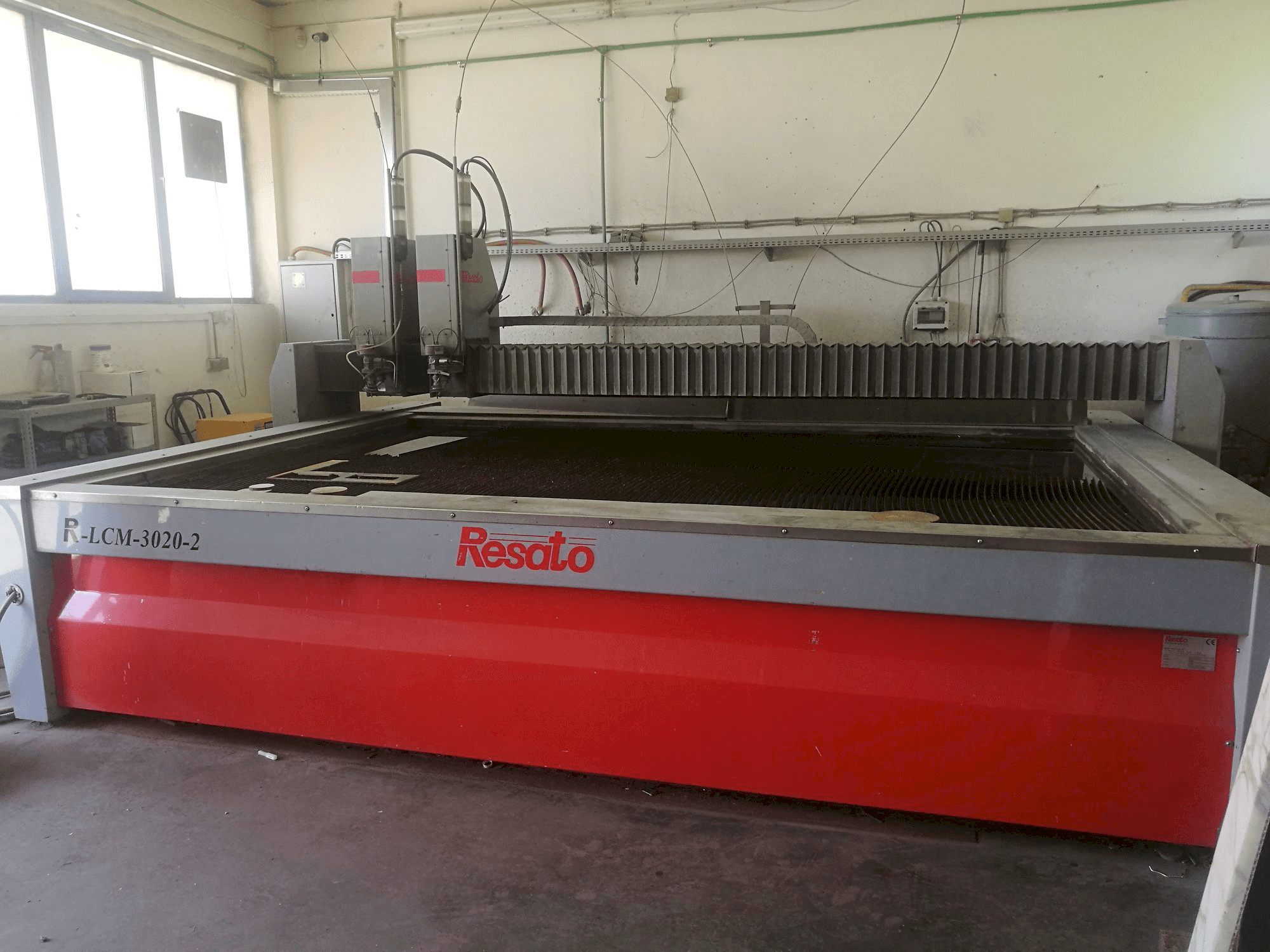 Vooraanzicht van Resato R-LCM 3020-2 machine