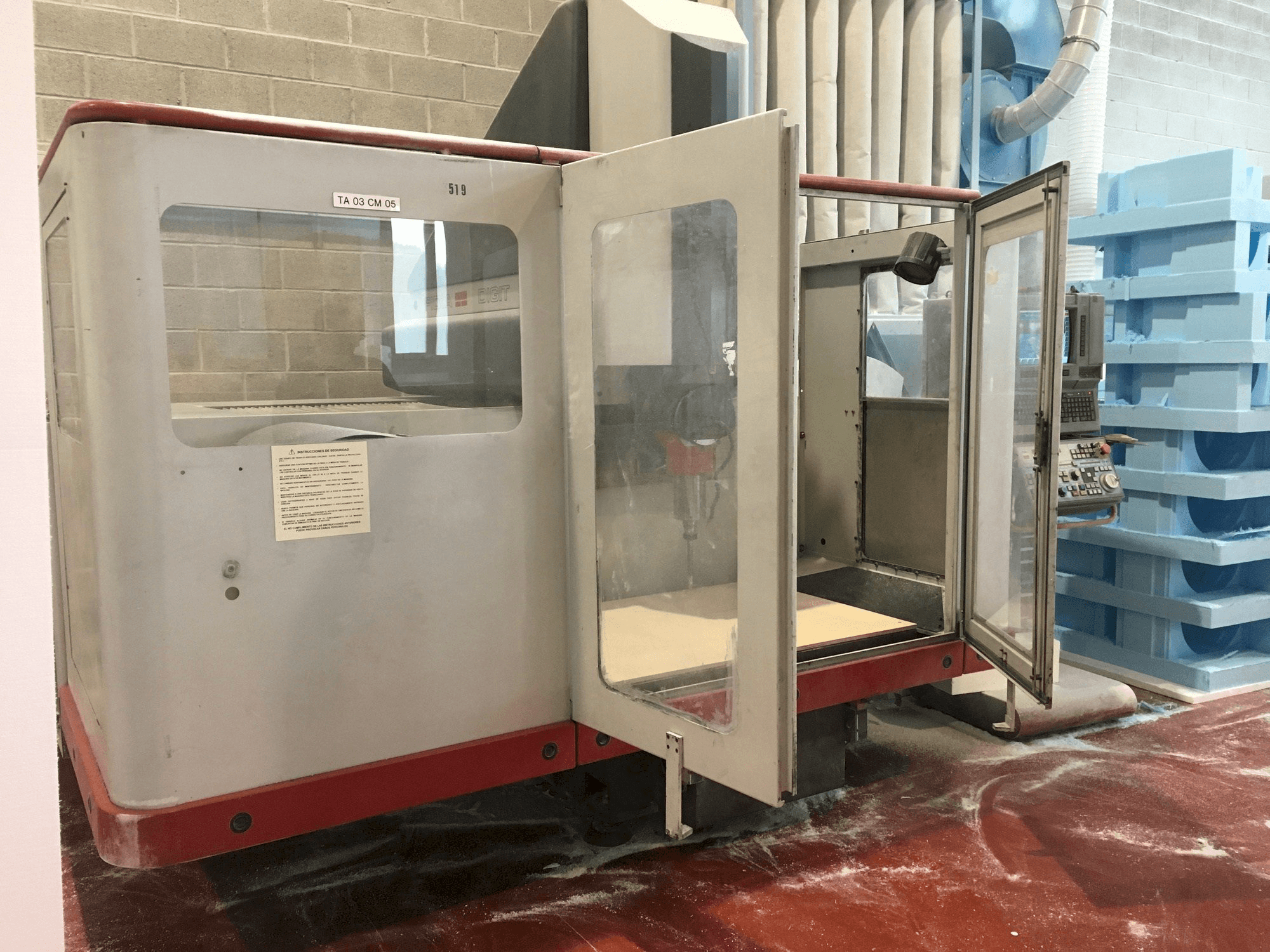 Vooraanzicht van Fidia Digit 165 machine