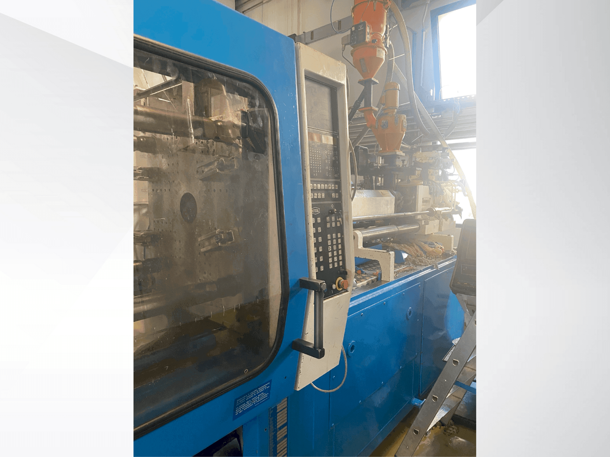 Vooraanzicht van Netstal S-1000-460 machine