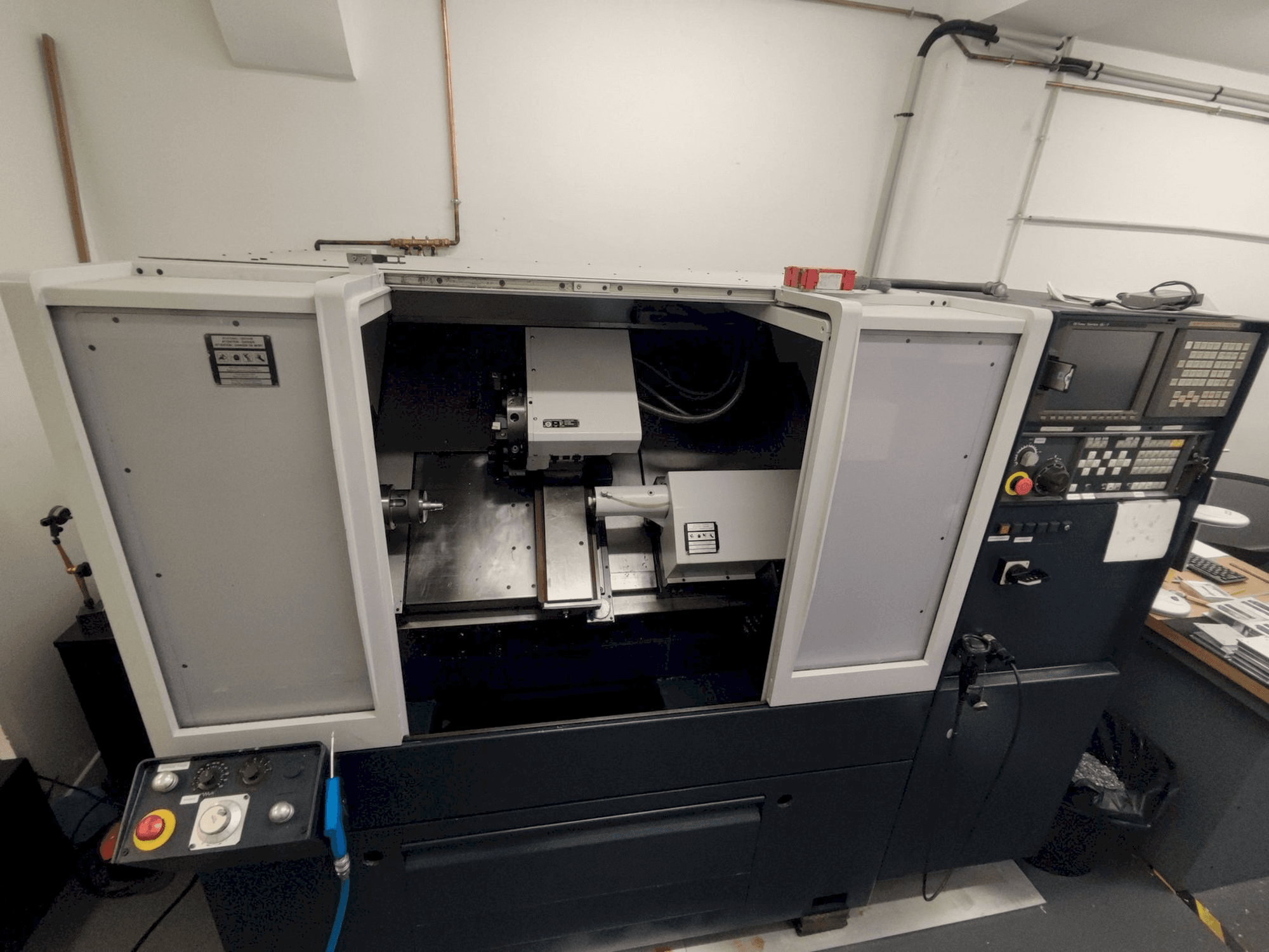 Vooraanzicht van SPINNER PD32 machine