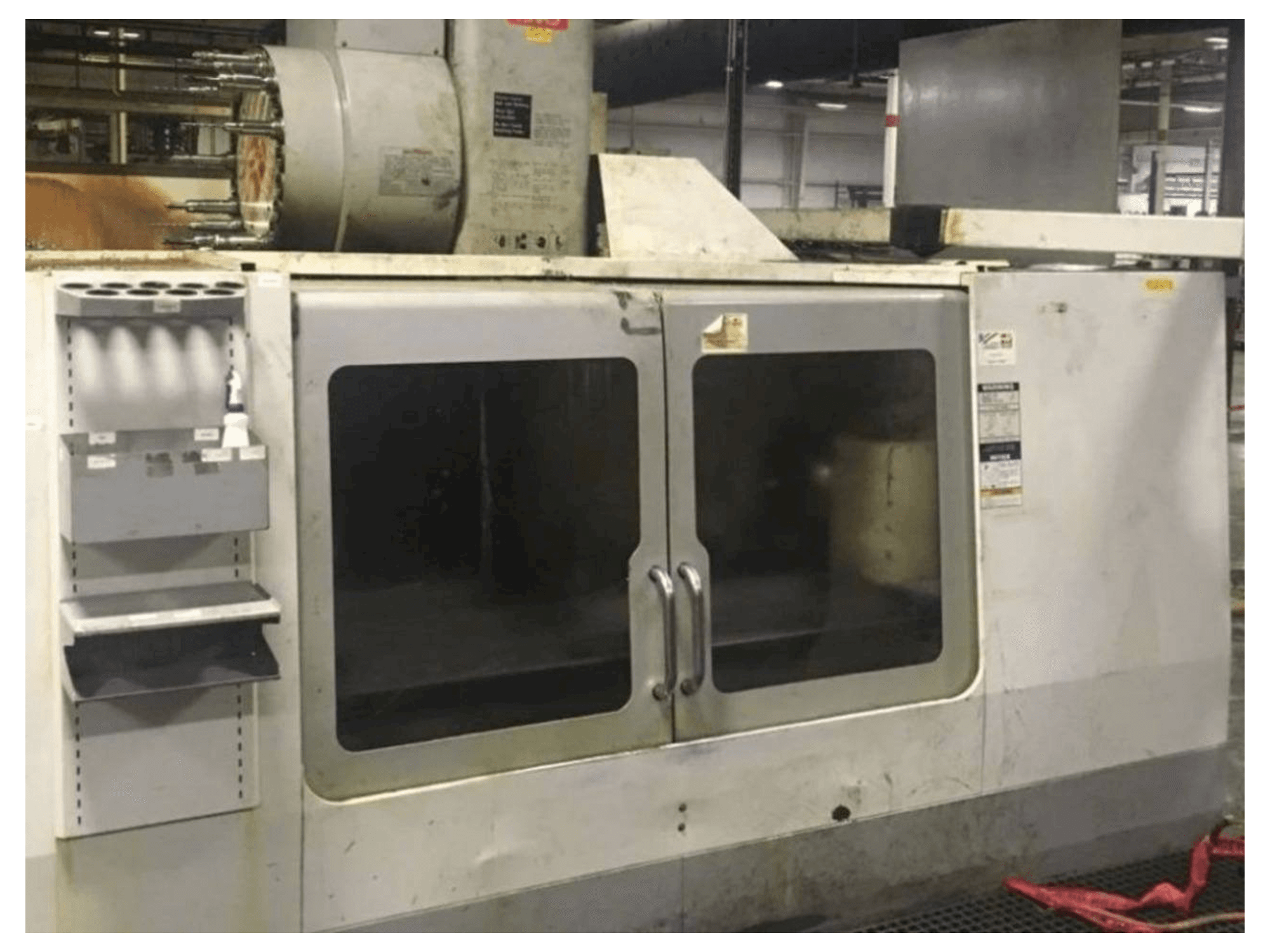 Vooraanzicht van HAAS VF-8B/40 machine