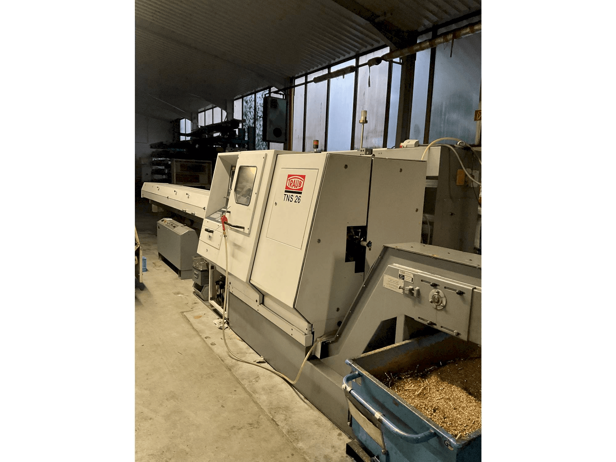 Vooraanzicht van TRAUB TNS 26 DGY machine