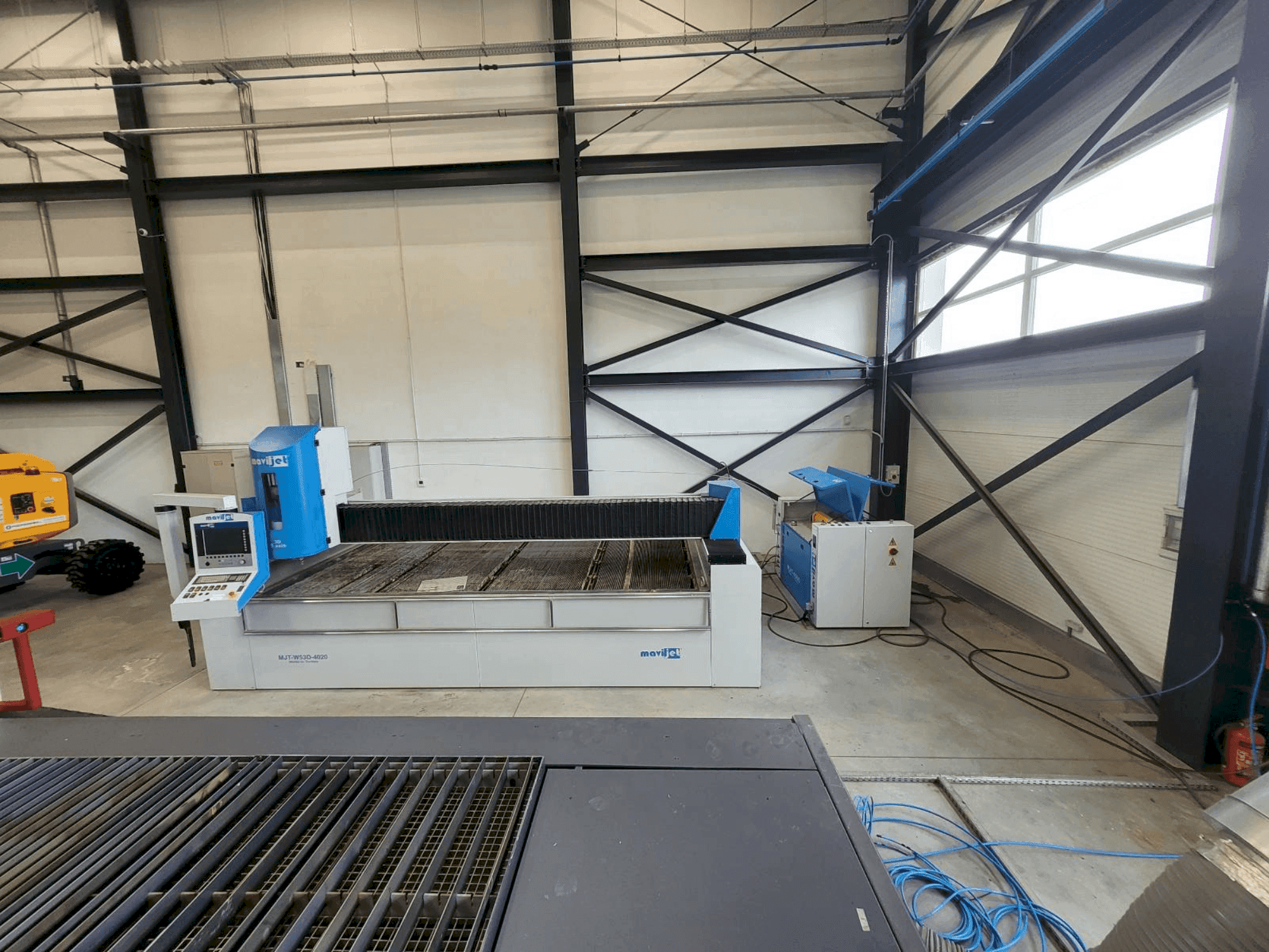 Vooraanzicht van MAVIJET MJT-W53D- 4020 machine