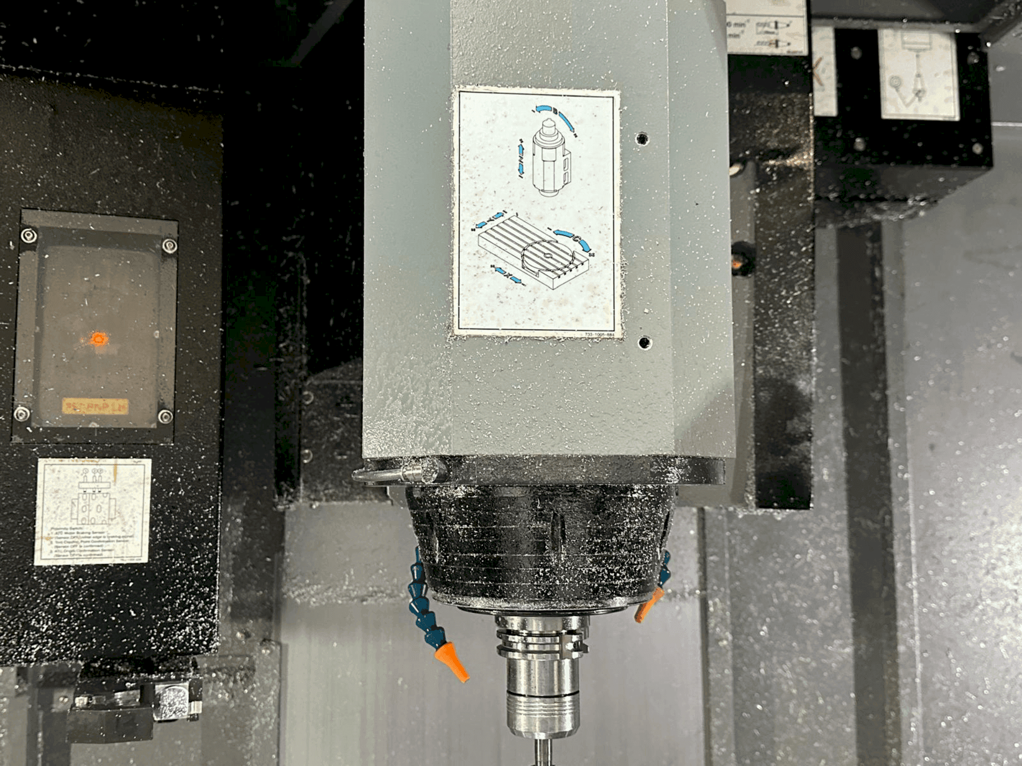 Werkruimte van Hurco VMX60SRTi machine