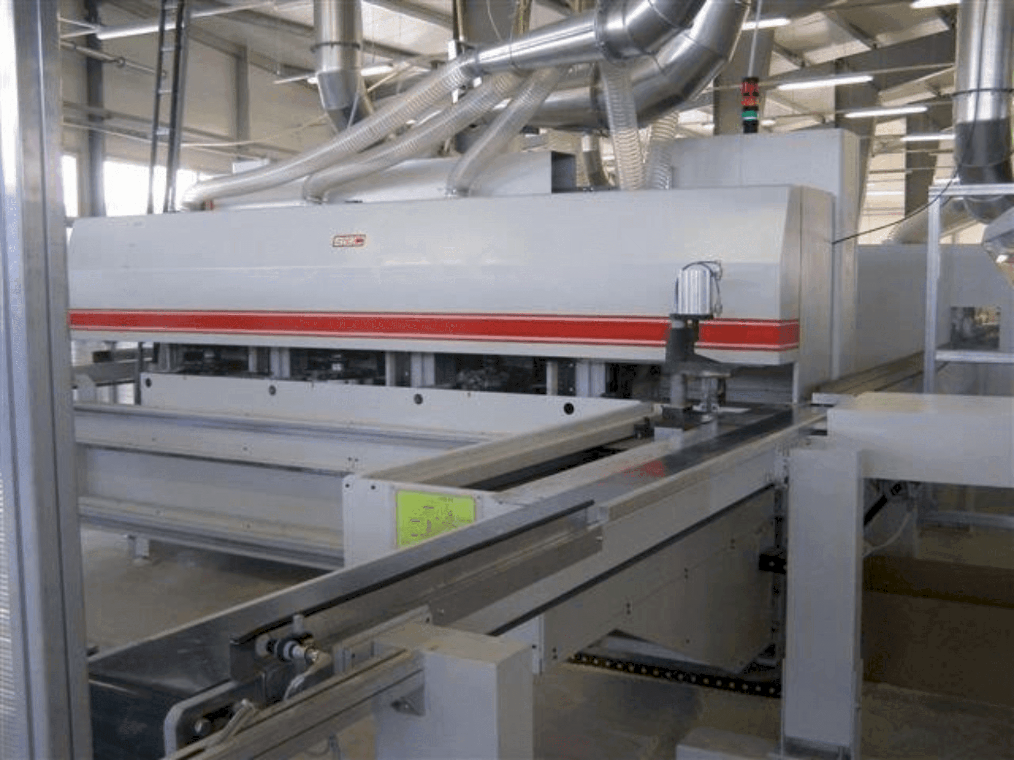 Vooraanzicht van SAC F300 machine