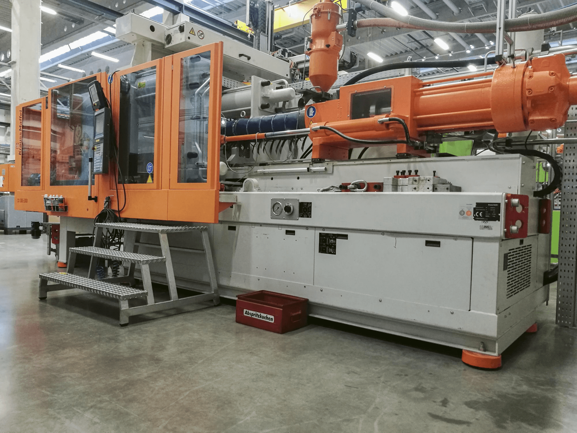 Recht aanzicht 1 van Krauss Maffei 300-2000 CX machine