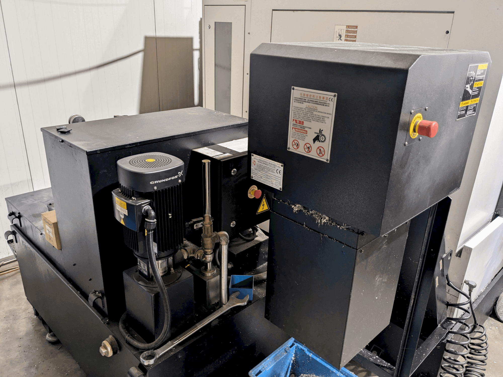 Vooraanzicht van POSmill CE 1000 machine