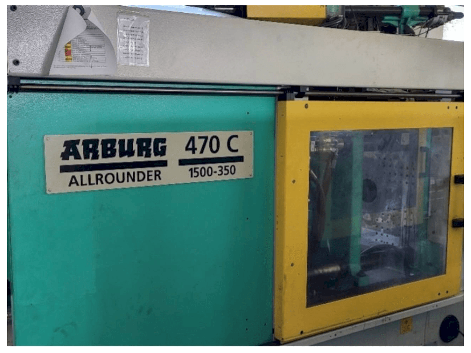 Vooraanzicht van Arburg Allrounder 470C 1500 - 350/150 machine