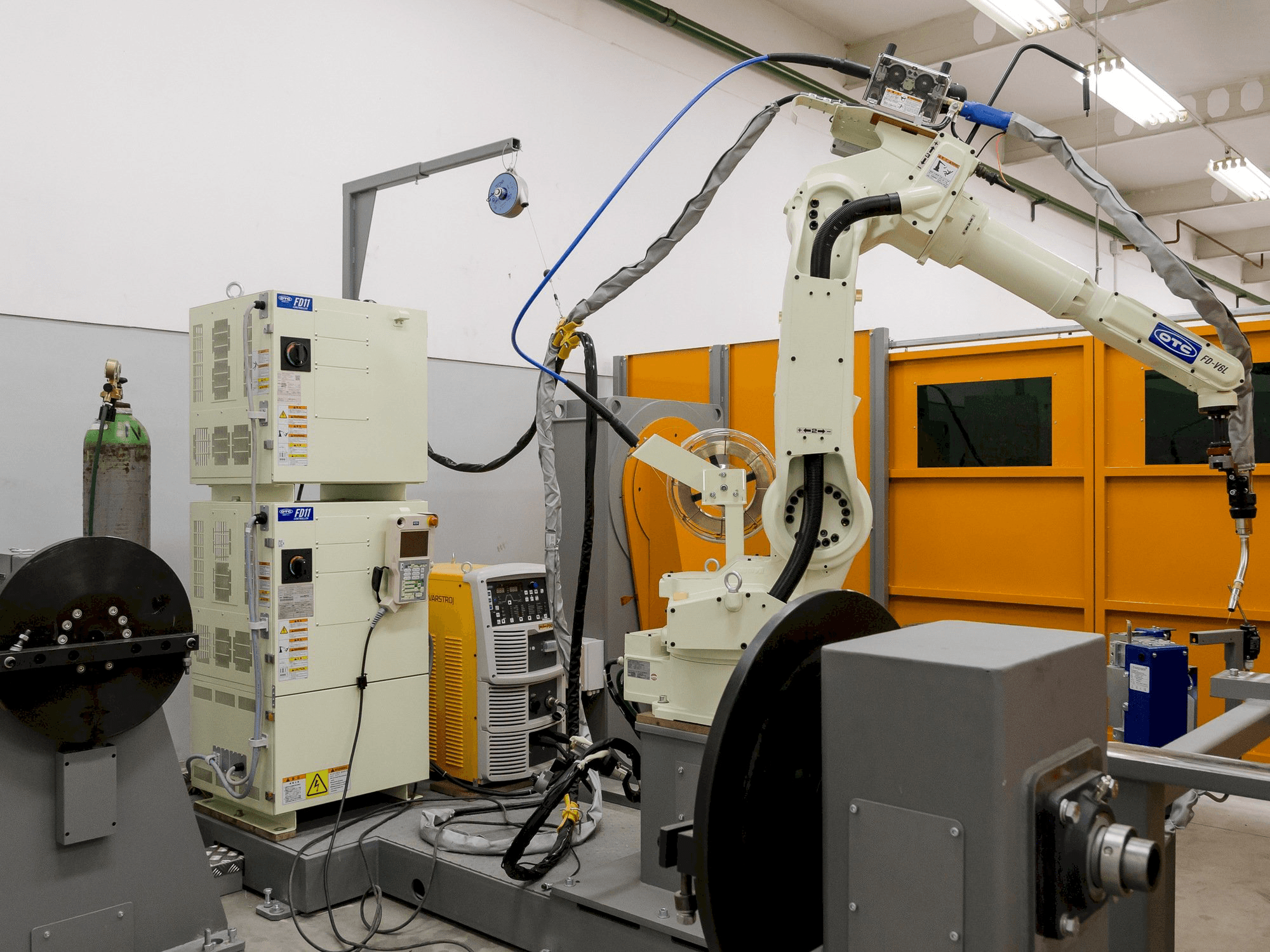 Vooraanzicht van Other Otc Daihen Fd11 machine