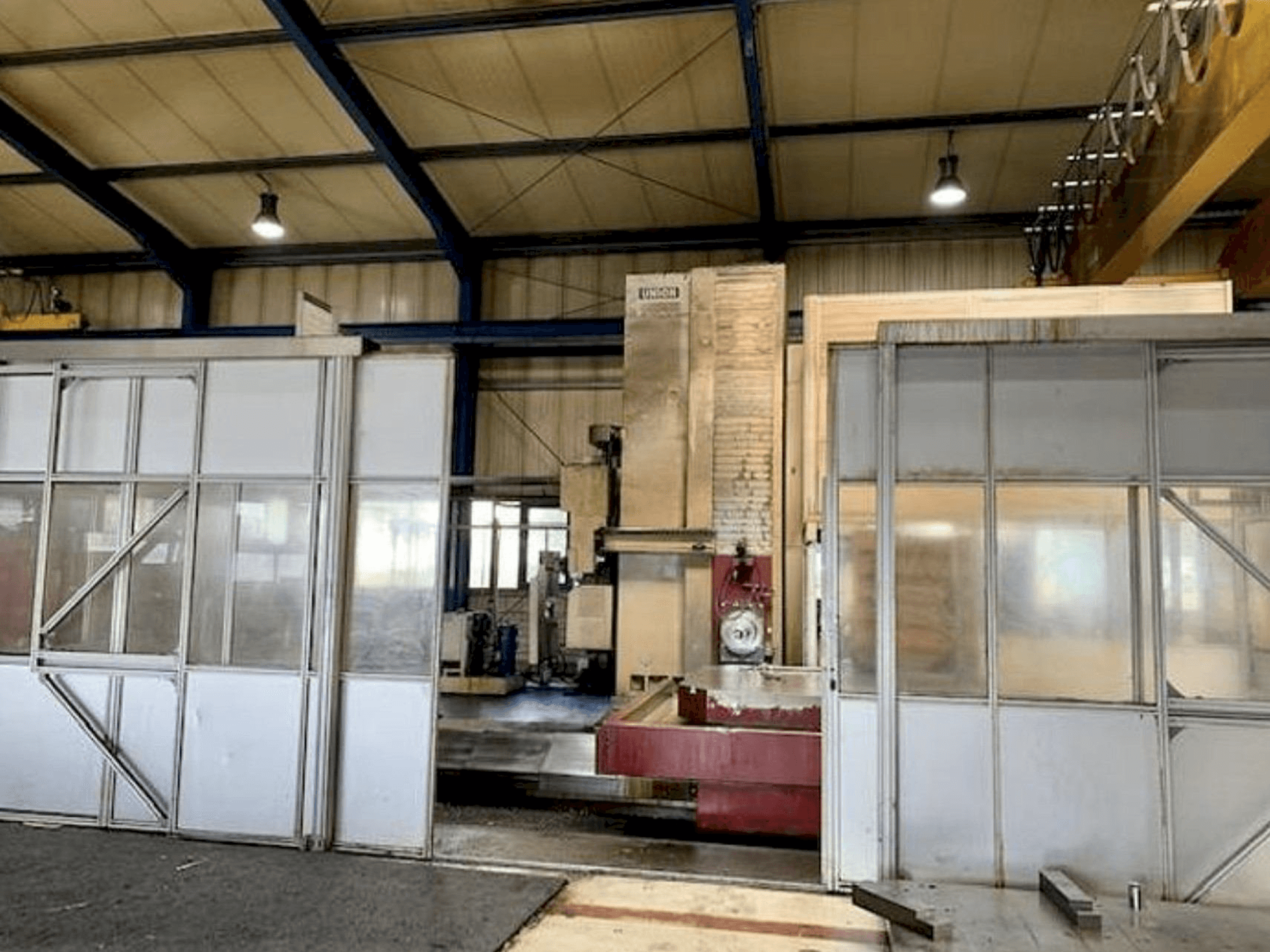 Vooraanzicht van UNION KC 150 machine