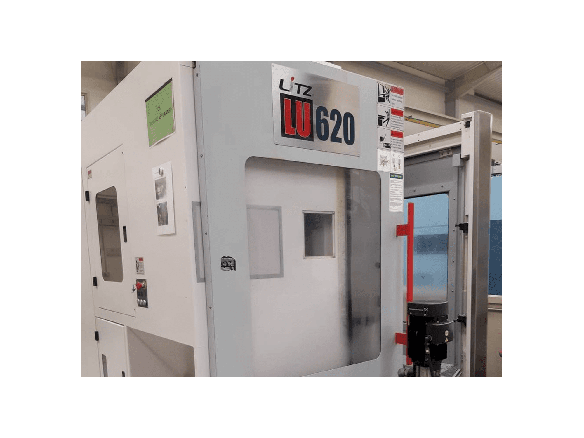 Vooraanzicht van Litz LU 620 machine