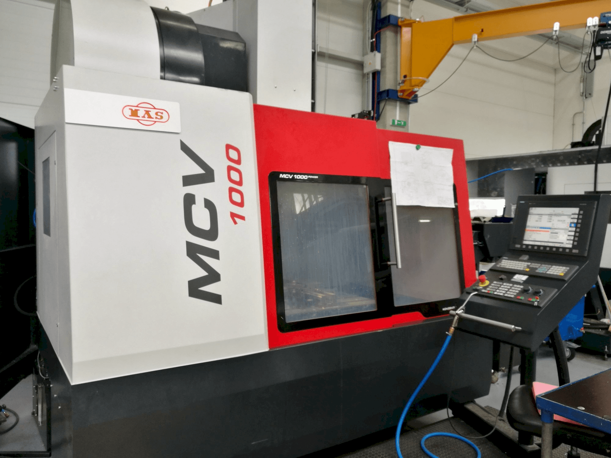 Vooraanzicht van KOVOSVIT MAS MCV 1000 Power machine