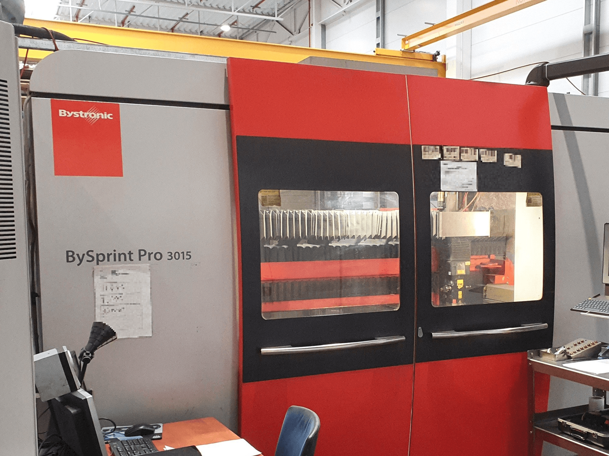 Vooraanzicht van Bystronic BySprint Pro 3015 machine