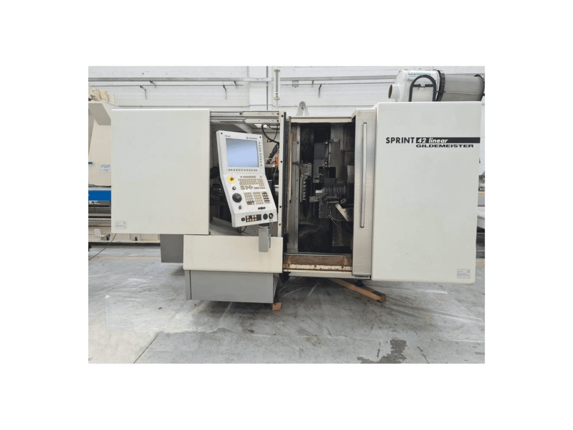 Vooraanzicht van Gildemeister Sprint 42 linear machine