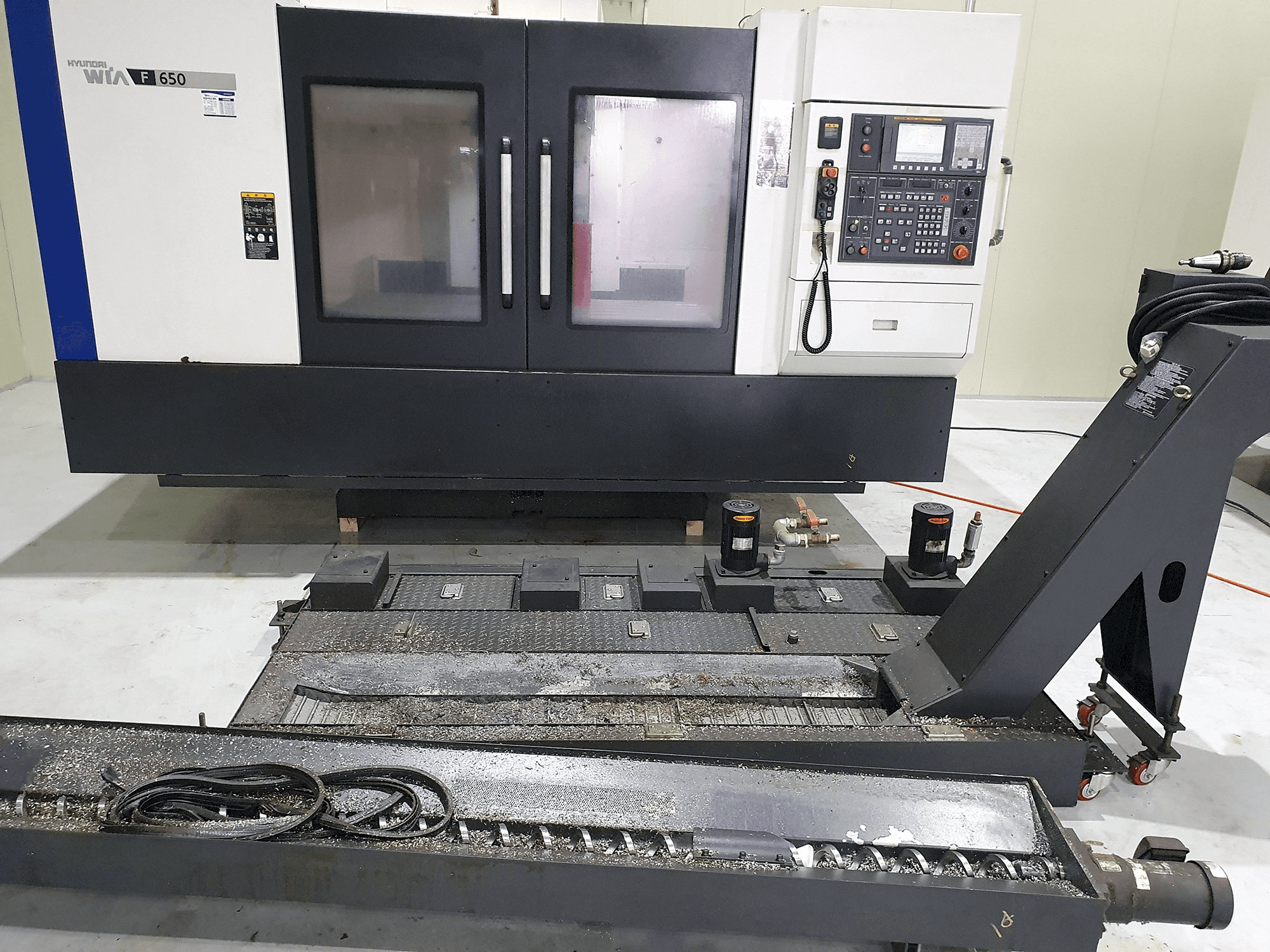 Vooraanzicht van Hyundai Wia F650 machine