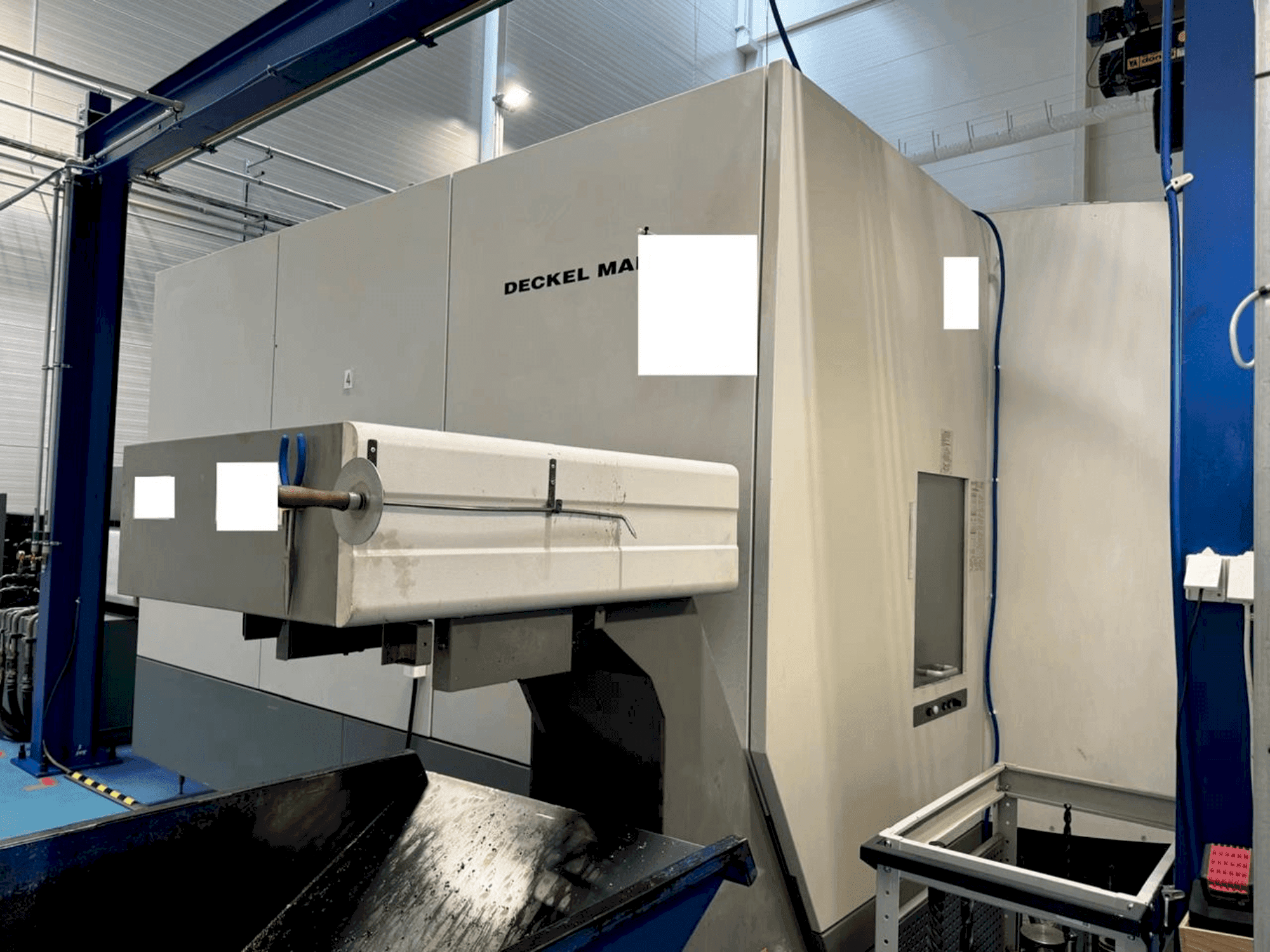 Vooraanzicht van DMG MORI DMC 125 FD duoBLOCK machine
