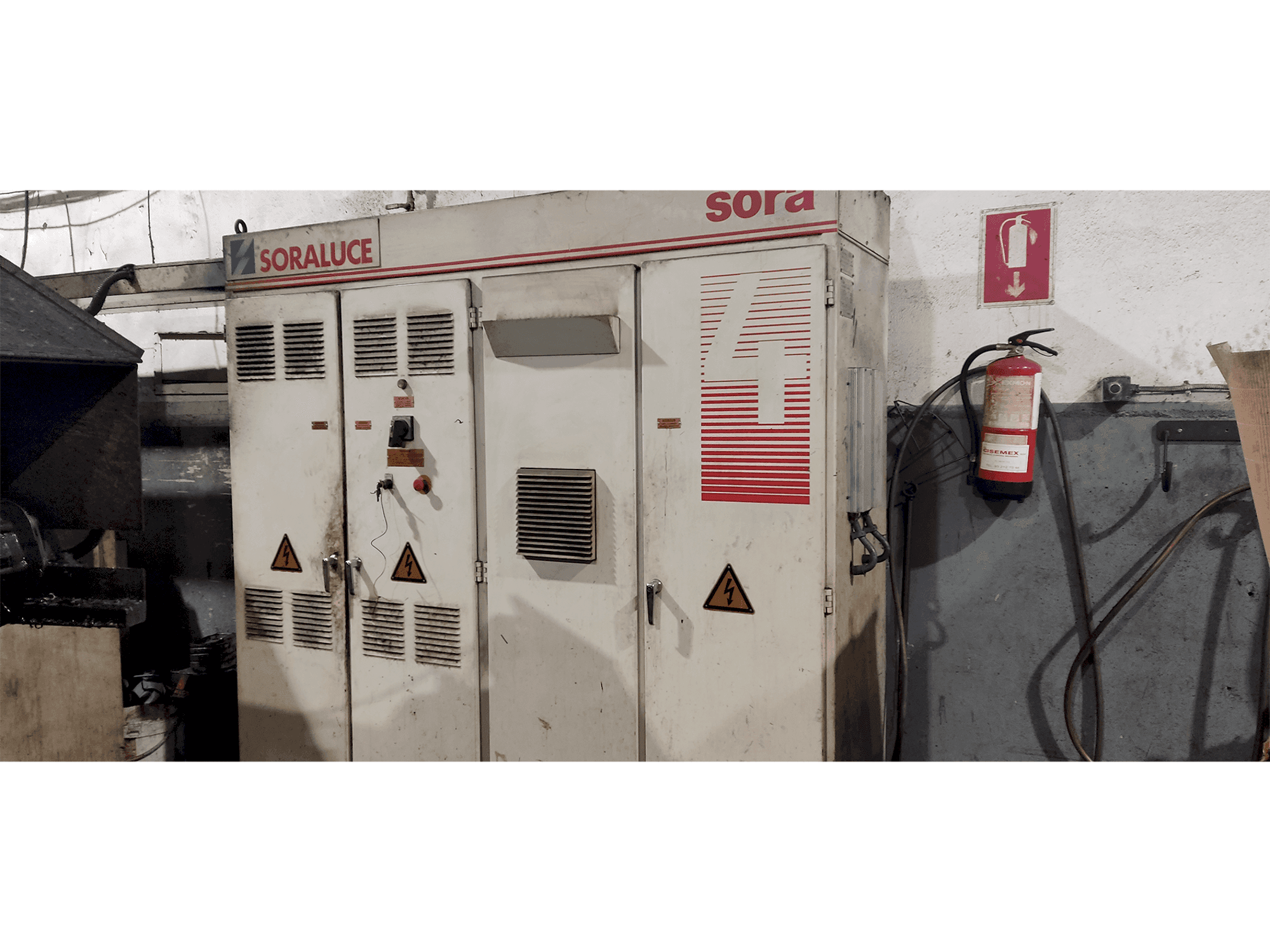 Vooraanzicht van Soraluce SORA 4 machine