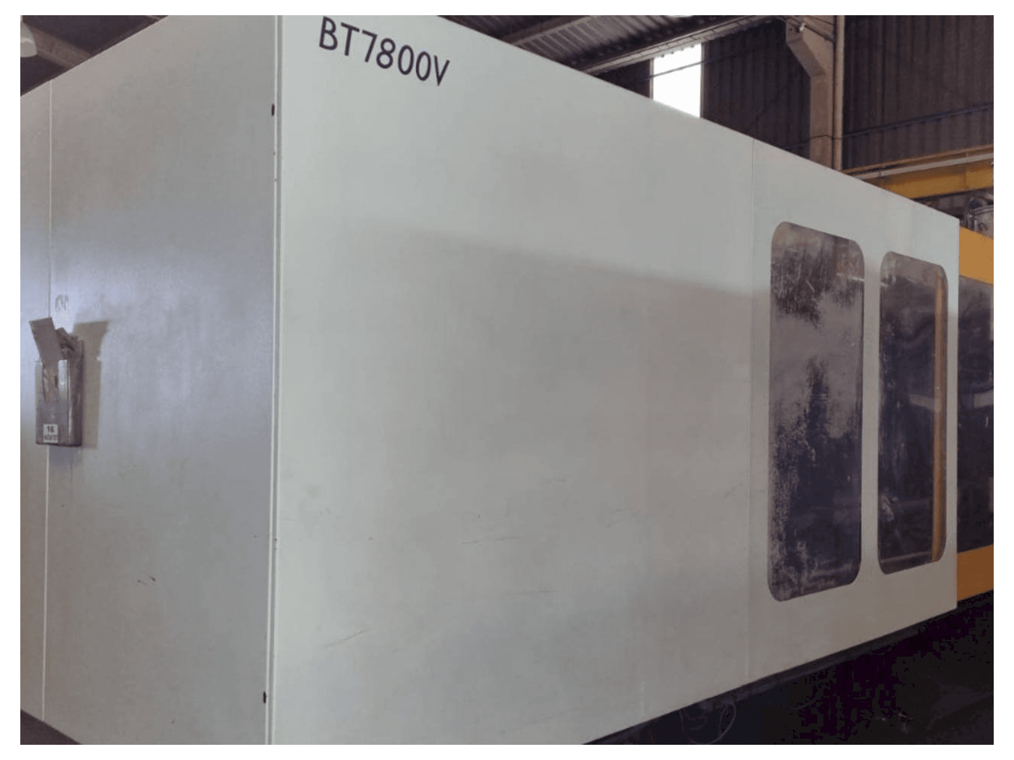 Vooraanzicht van BORCHÊ BT780V-II machine