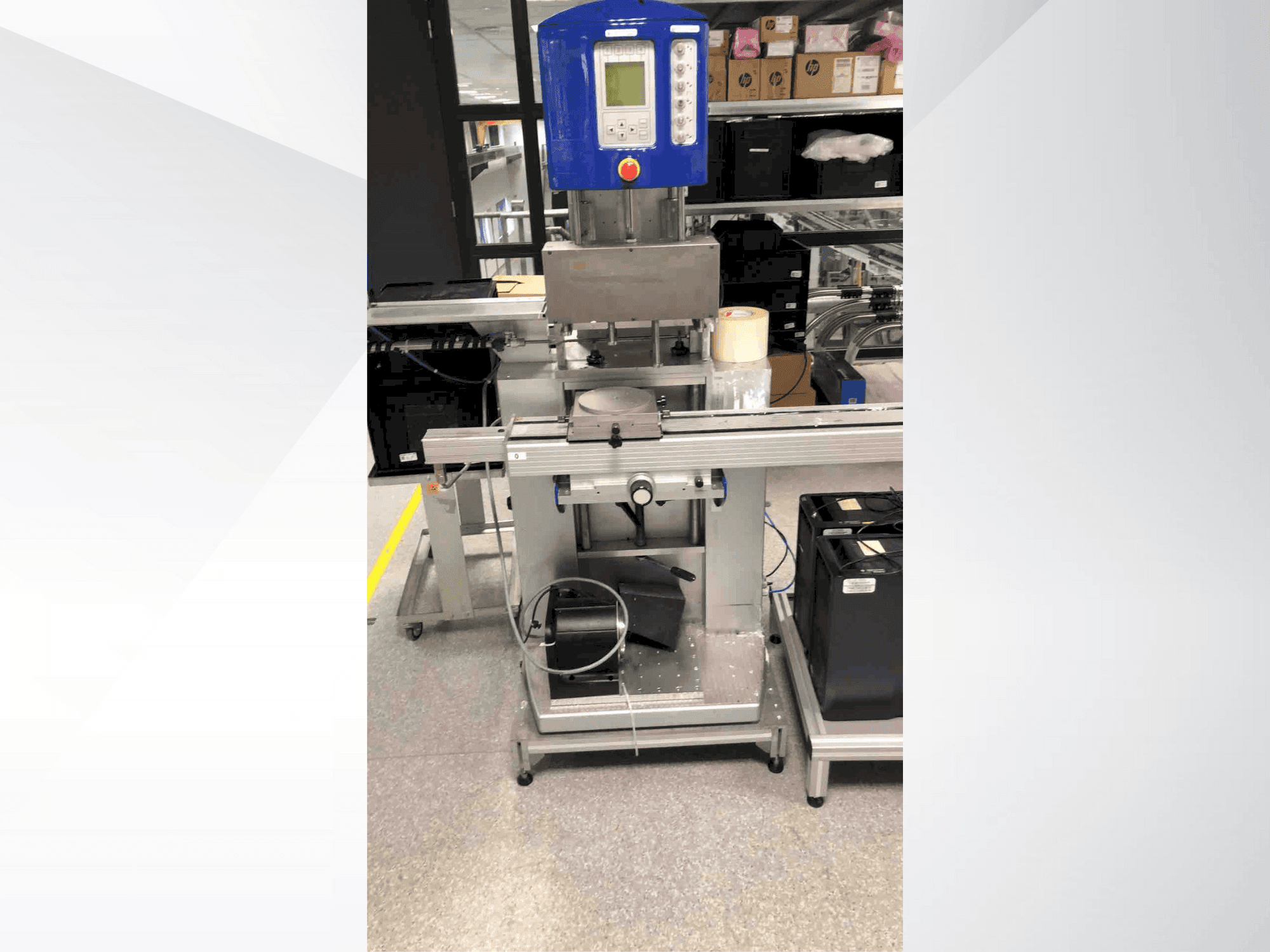 Vooraanzicht van TTN 400 250 machine