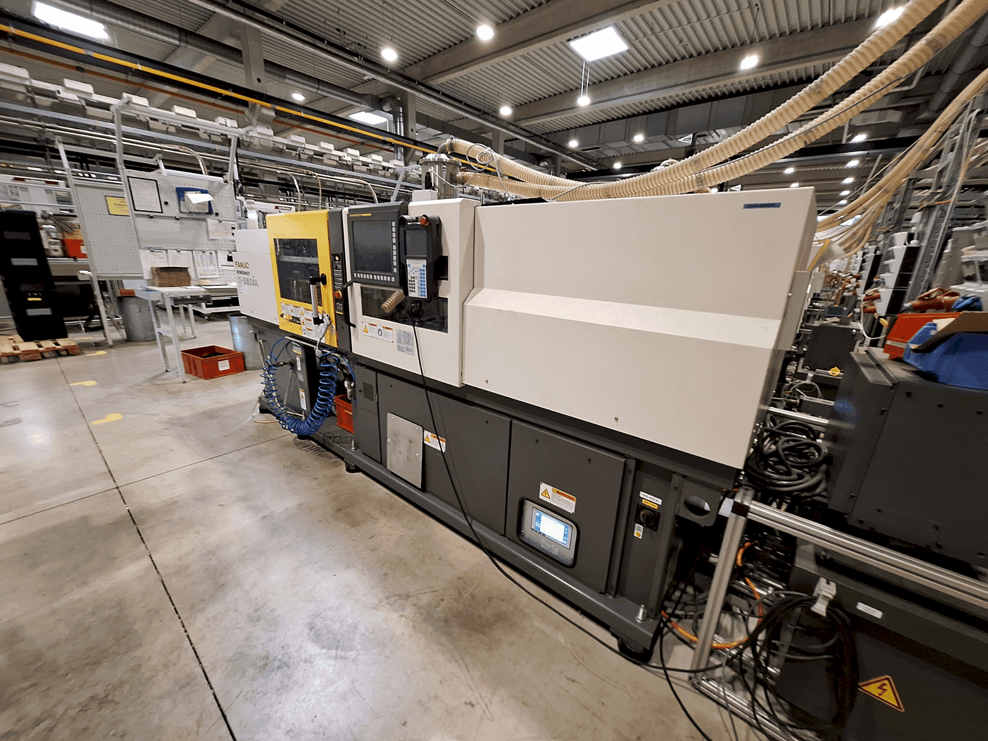 Vooraanzicht van FANUC Roboshot S50iA machine