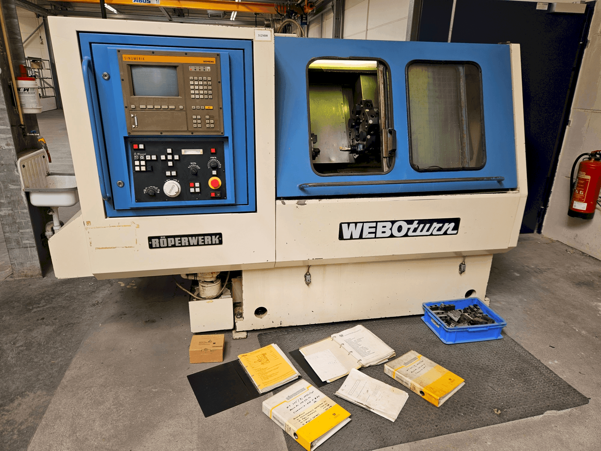 Vooraanzicht van ROEPERWERK WEBOturn 400 machine