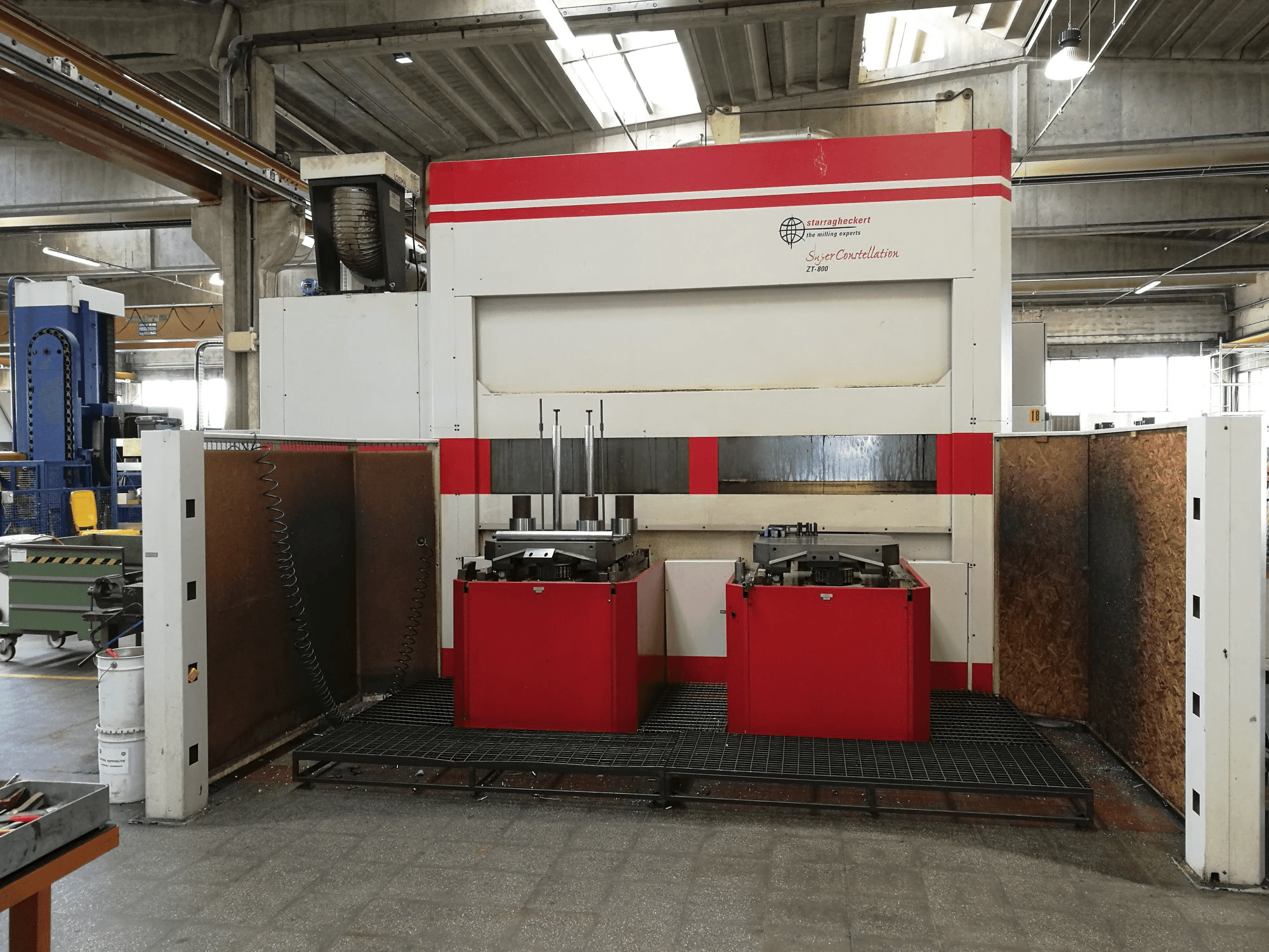 Vooraanzicht van Starrag ZT 800/140 machine