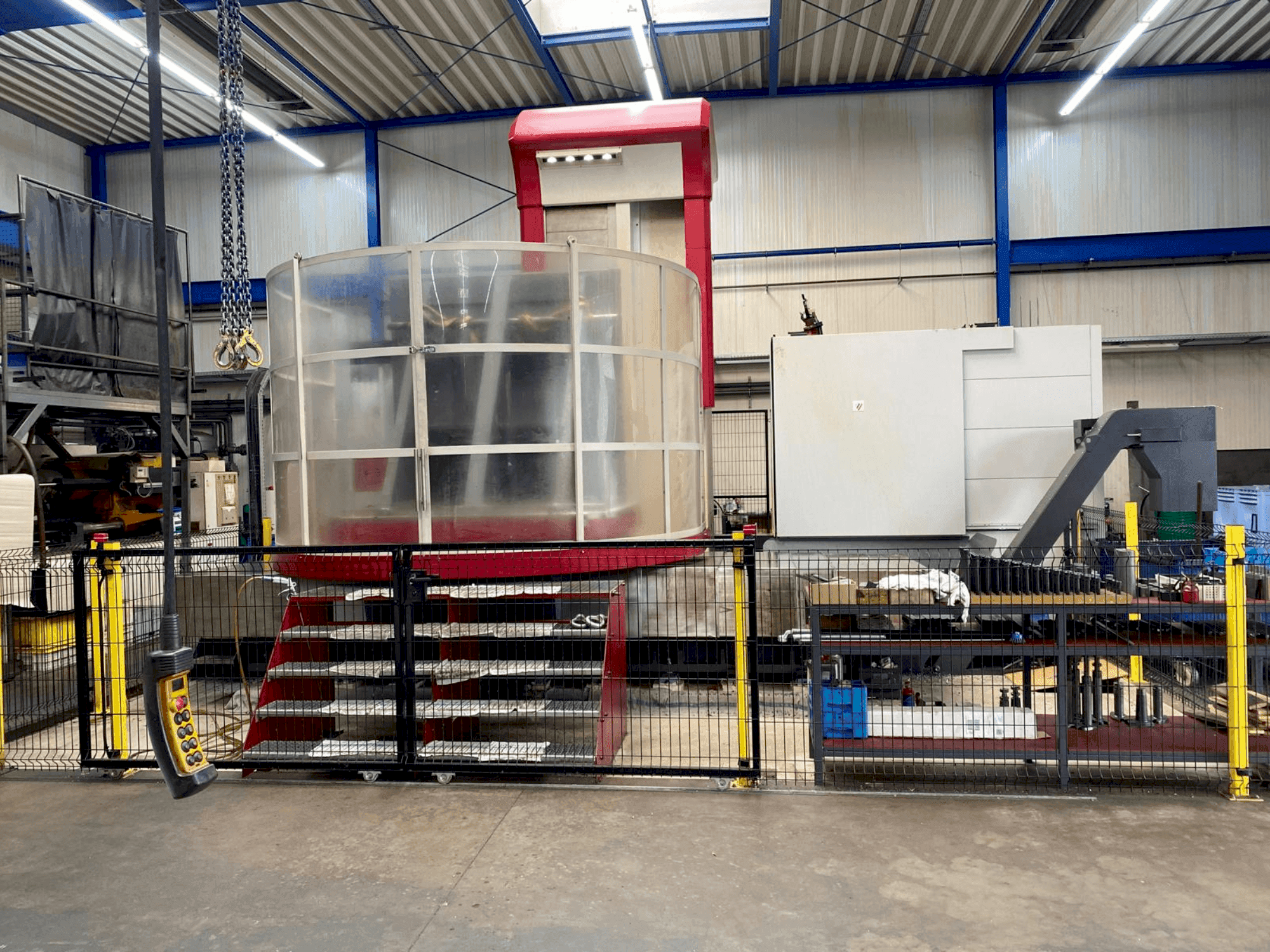 Vooraanzicht van FERMAT WFT 13 CNC machine