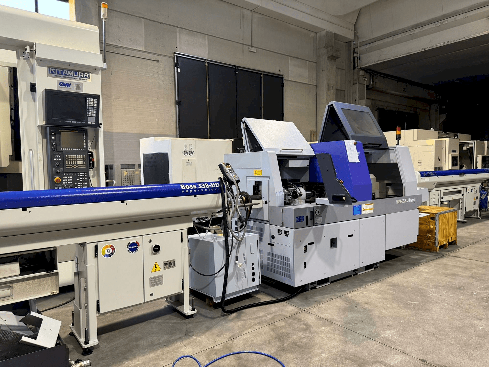 Vooraanzicht van Star SR-32JII type B machine