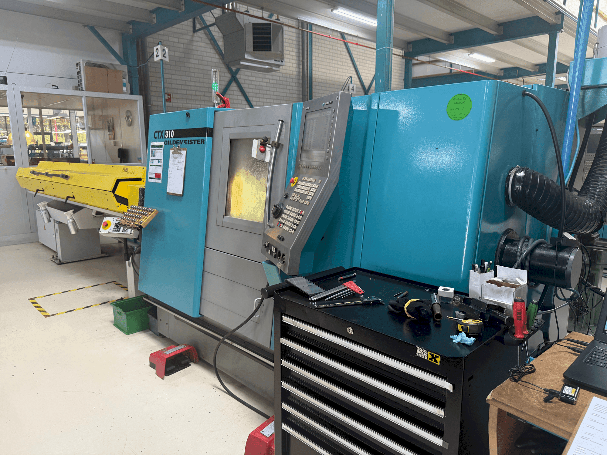 Vooraanzicht van DMG Gildemeister CTX 310 machine