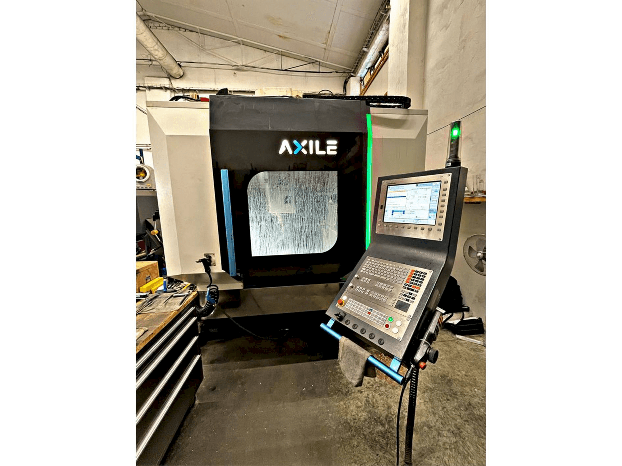 Vooraanzicht van AXILE G6 machine