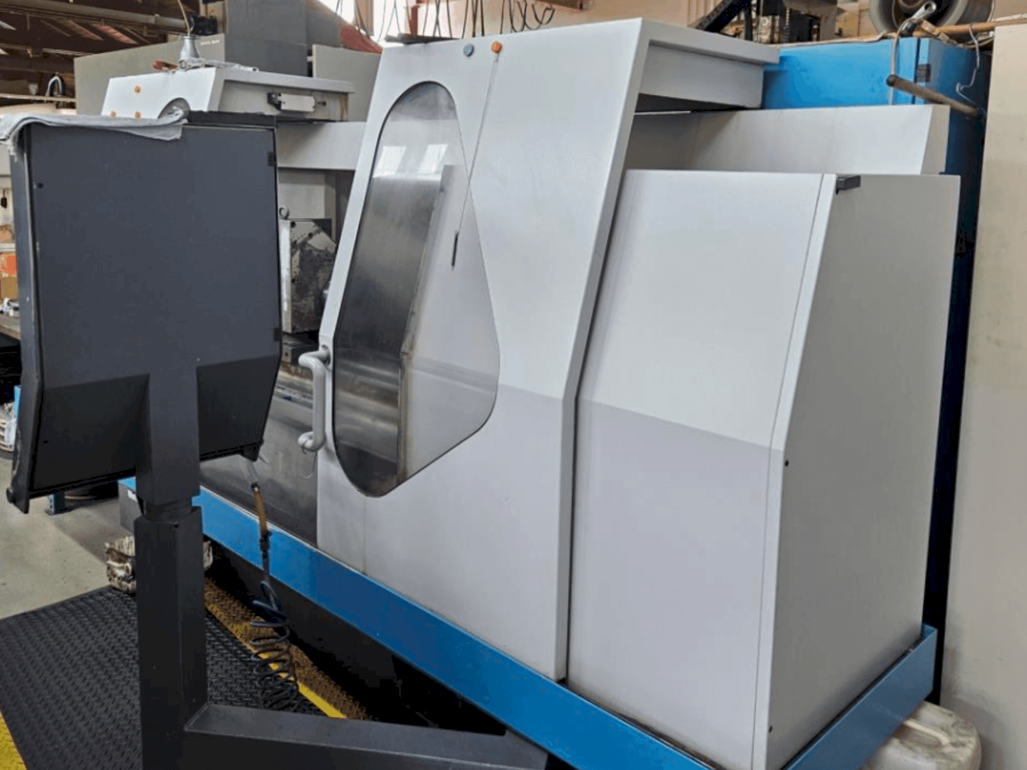 Links zicht van KELLENBERGER Kel-Varia UR 175/1000 machine