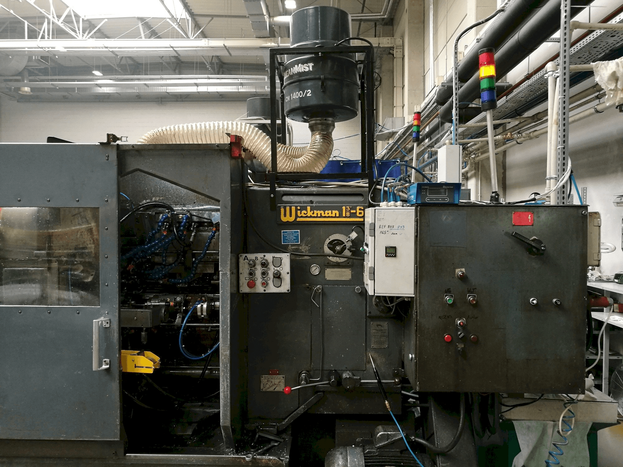 Vooraanzicht van Wickman 1 3/8"-6 machine