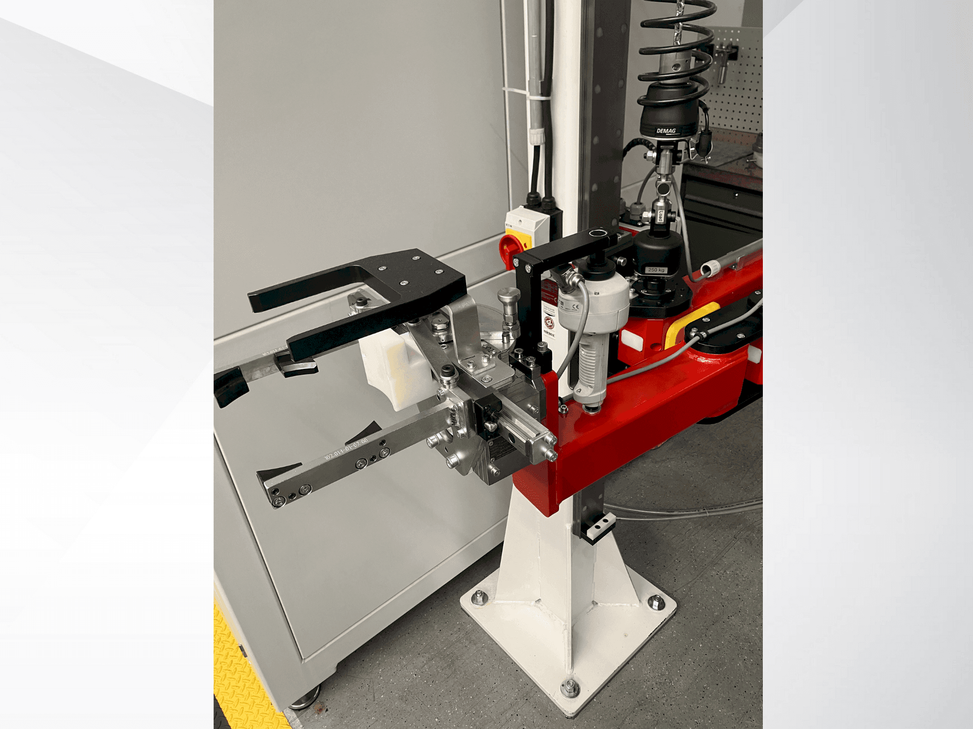 Vooraanzicht van MIRECS EasyLift machine