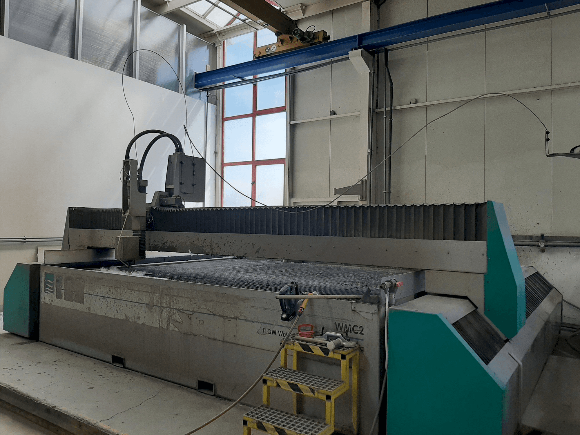 Vooraanzicht van Flow WMC2 4030 machine