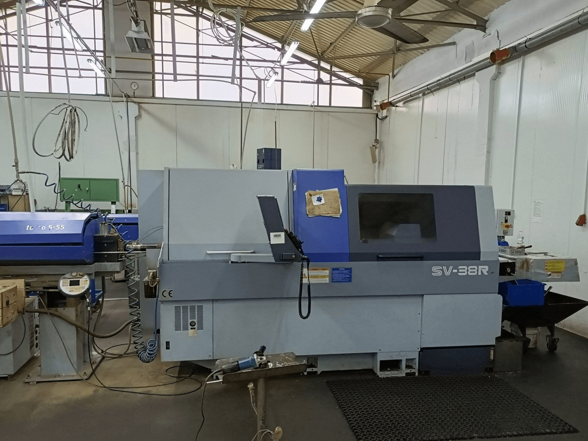 STAR MICRONICS SV-38R type B draaibank van het Zwitserse type, vooraanzicht met bedieningspaneel en bewerkingsgebied.