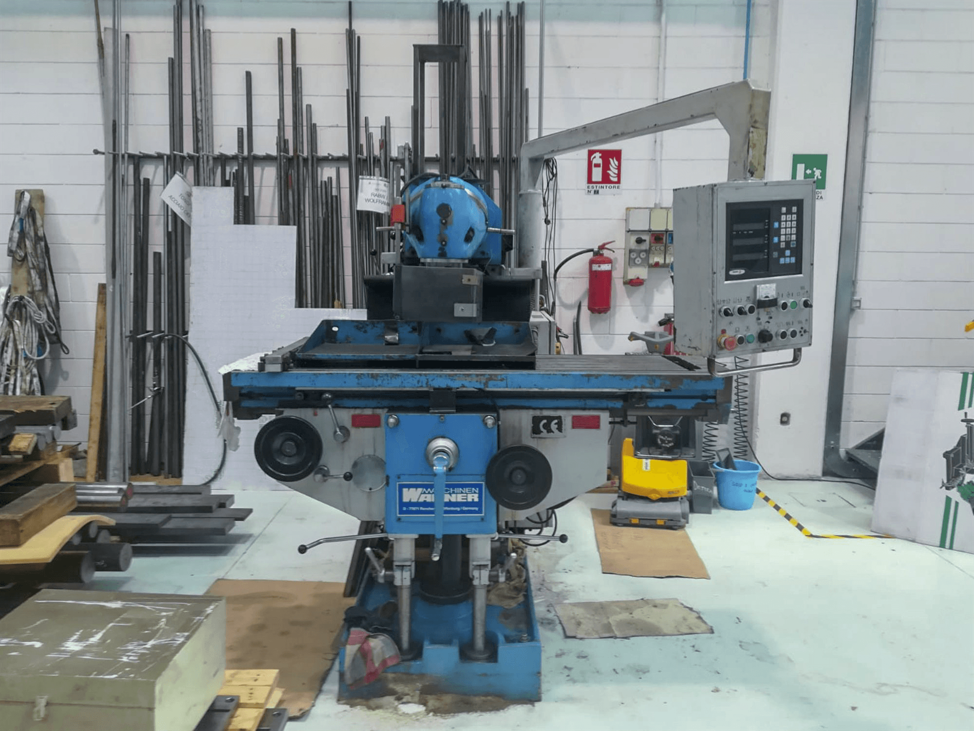 Vooraanzicht van WAGNER FCQ 1635 machine