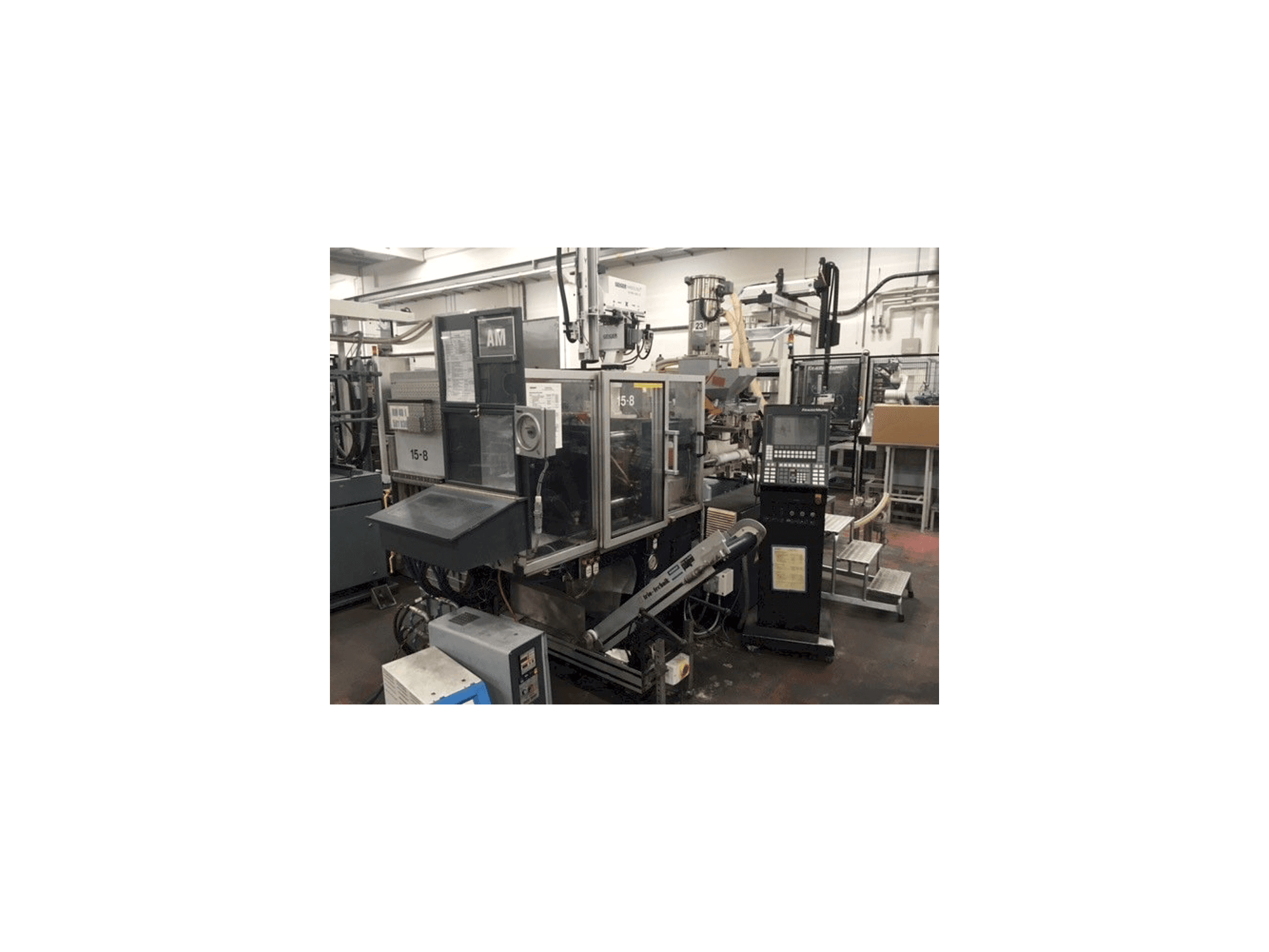 Vooraanzicht van Krauss Maffei 40-135 C2 machine