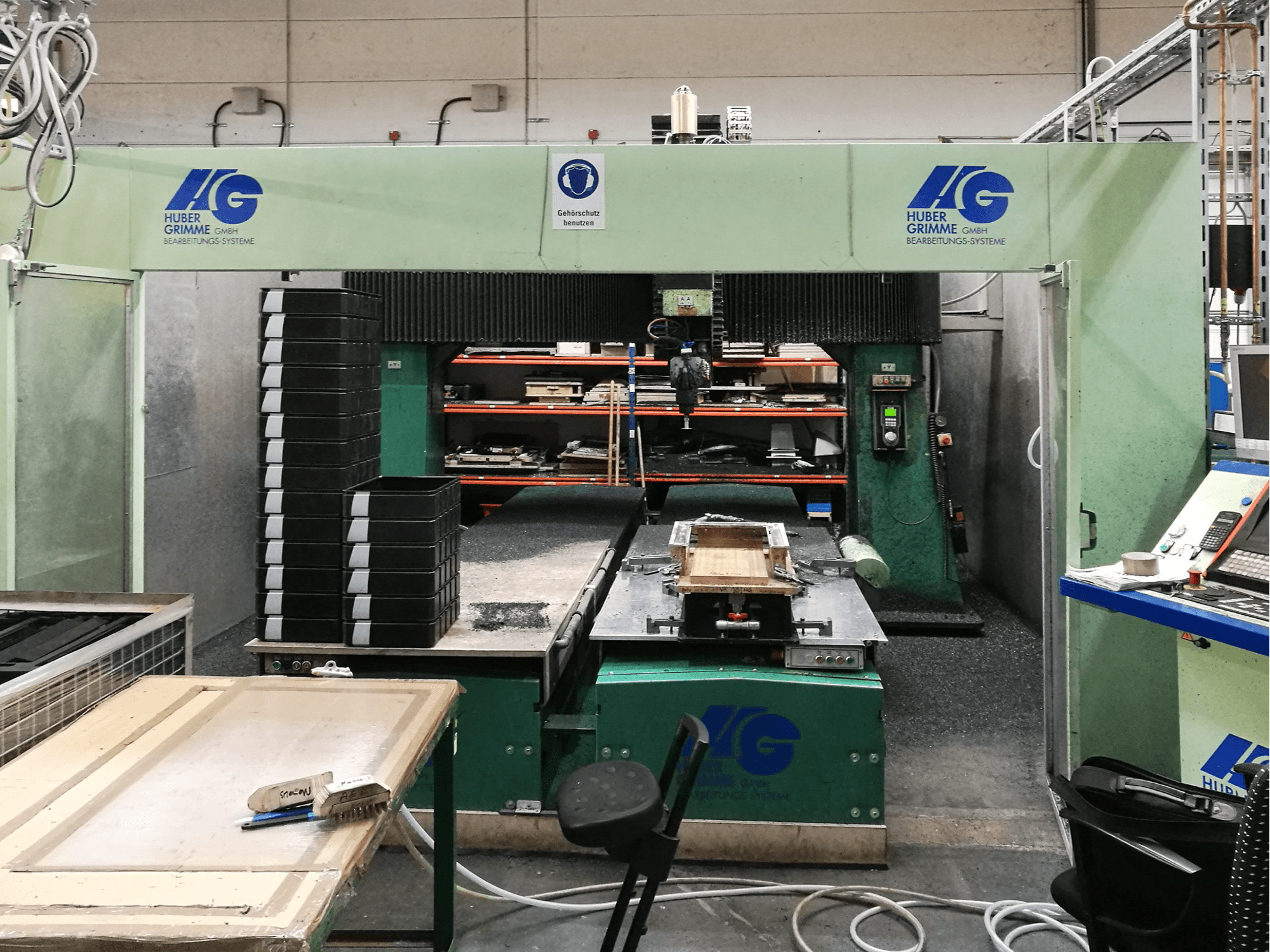 Vooraanzicht van Huber&Grimme HG3000T machine