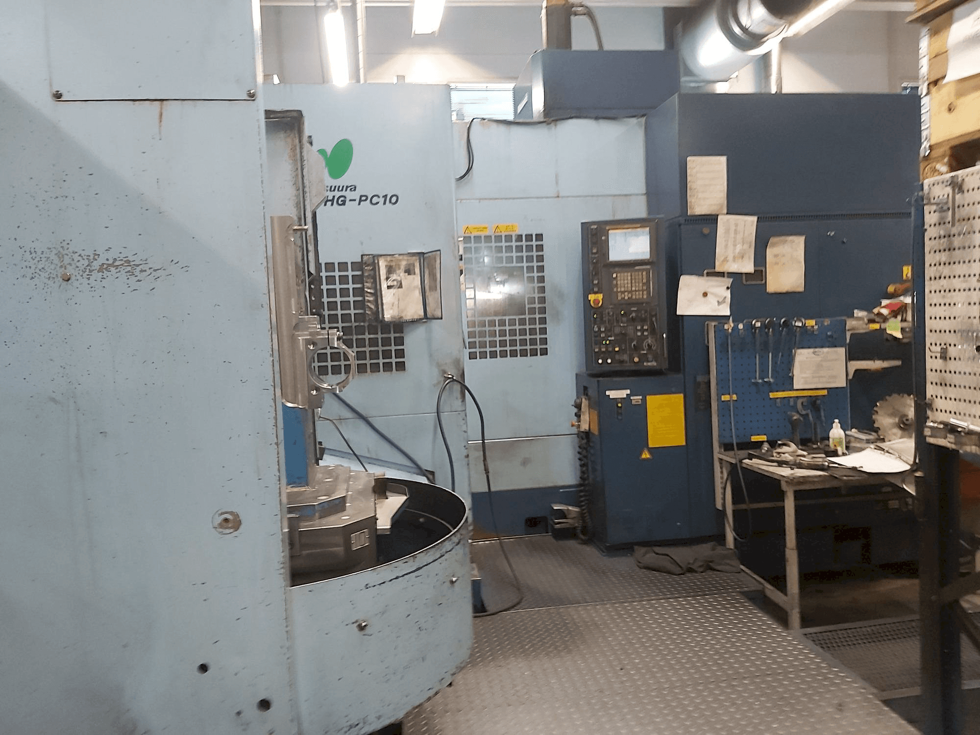 Vooraanzicht van Matsuura MC-900HG machine