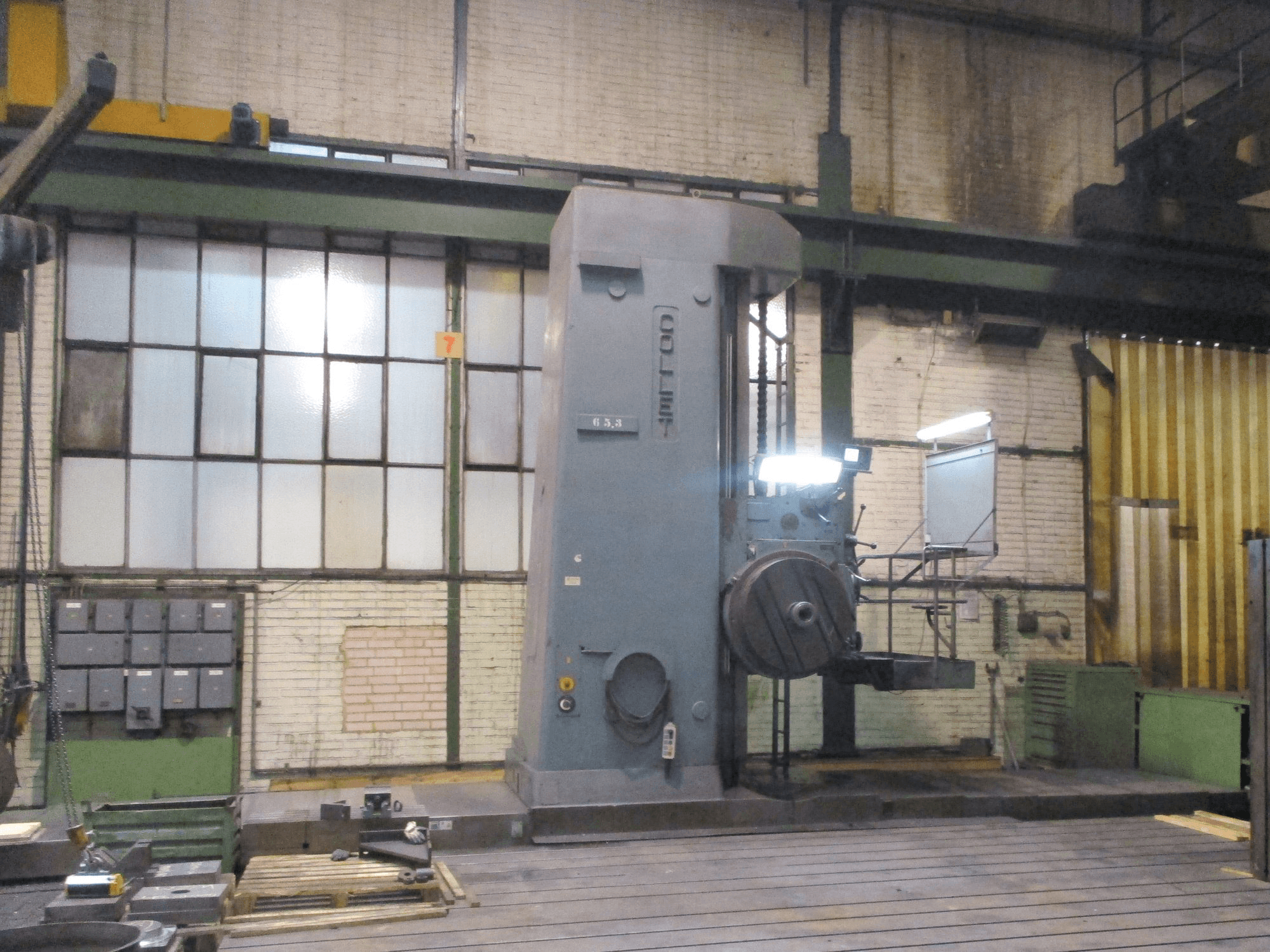 Vooraanzicht van Collet & Engelhard BF 160/180 machine