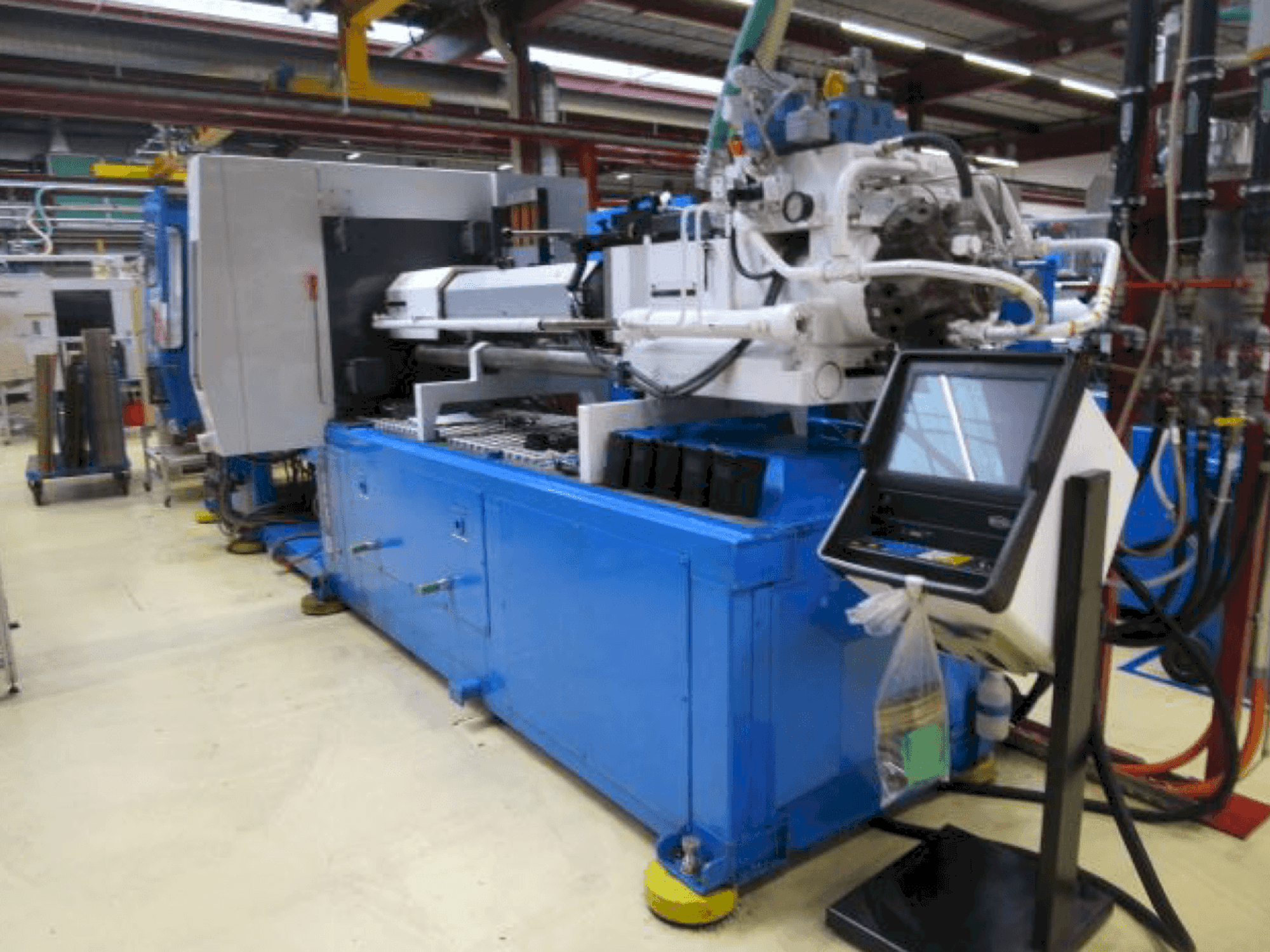 Vooraanzicht van ENGEL E-Motion 940/280 machine