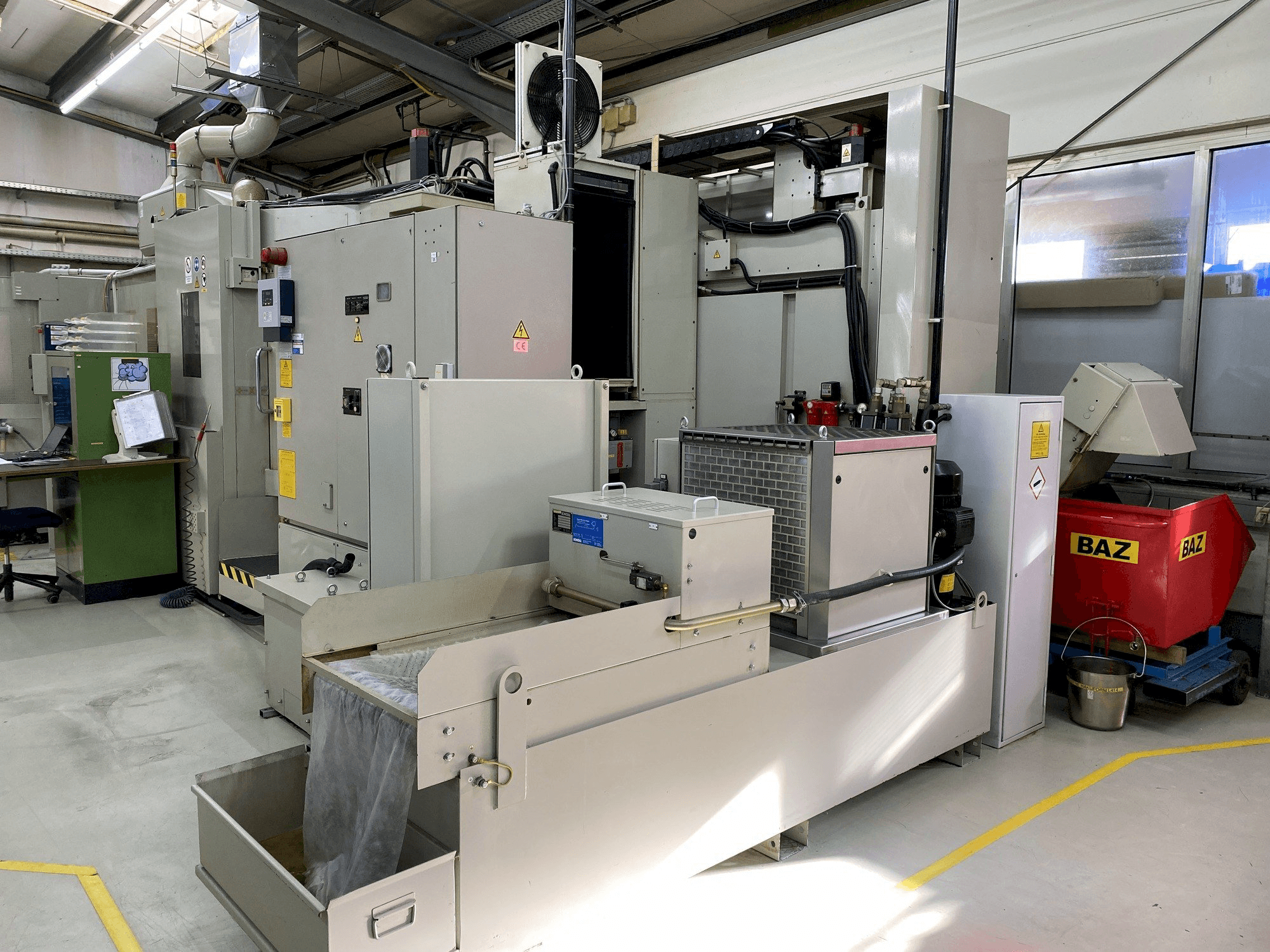 Vooraanzicht van Mitsui Seiki HU50A machine