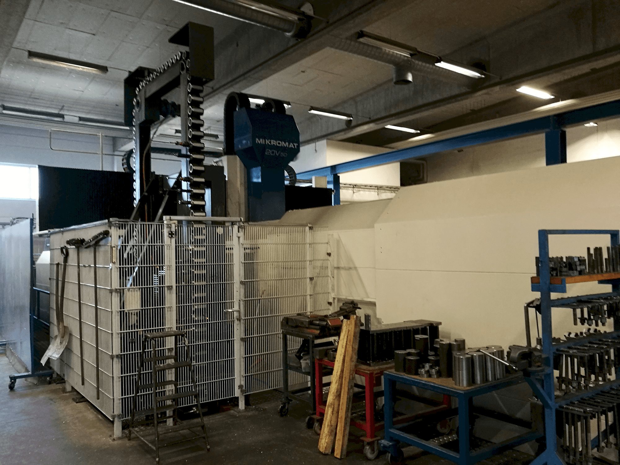 Detail van MIKROMAT 20V 5D machine