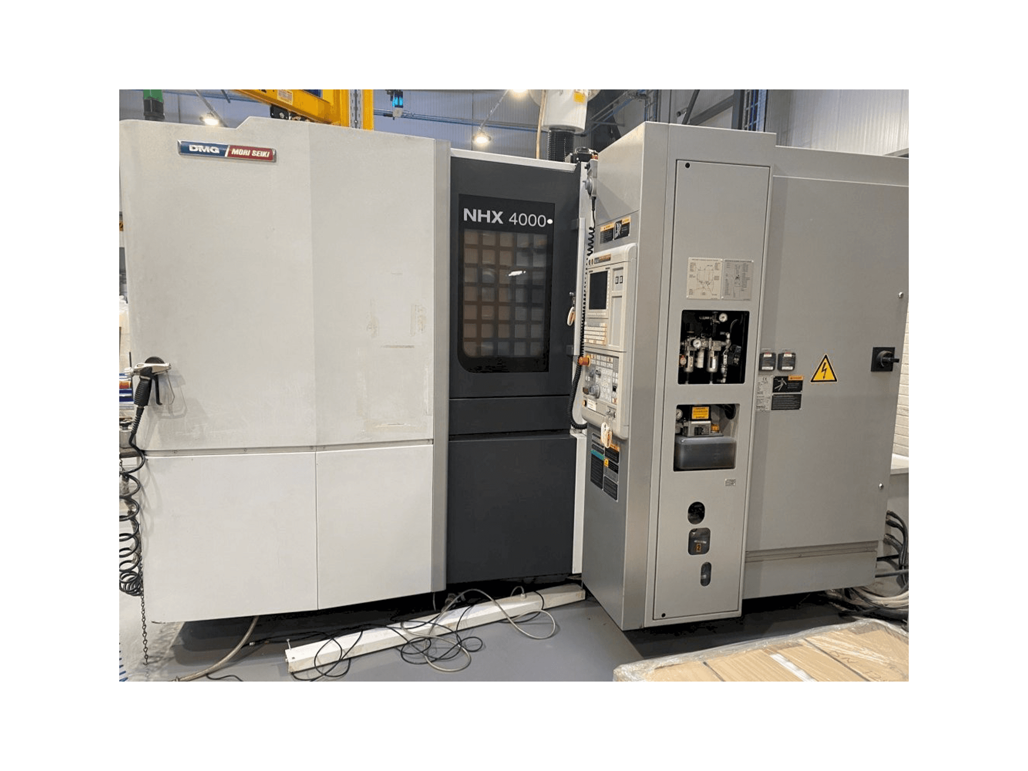 Vooraanzicht van DMG Mori Seiki NHX4000 machine