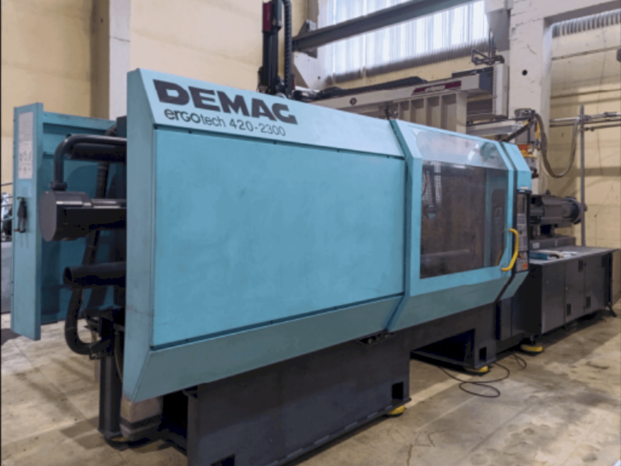 Vooraanzicht van DEMAG Ergotech 4200-2300 machine