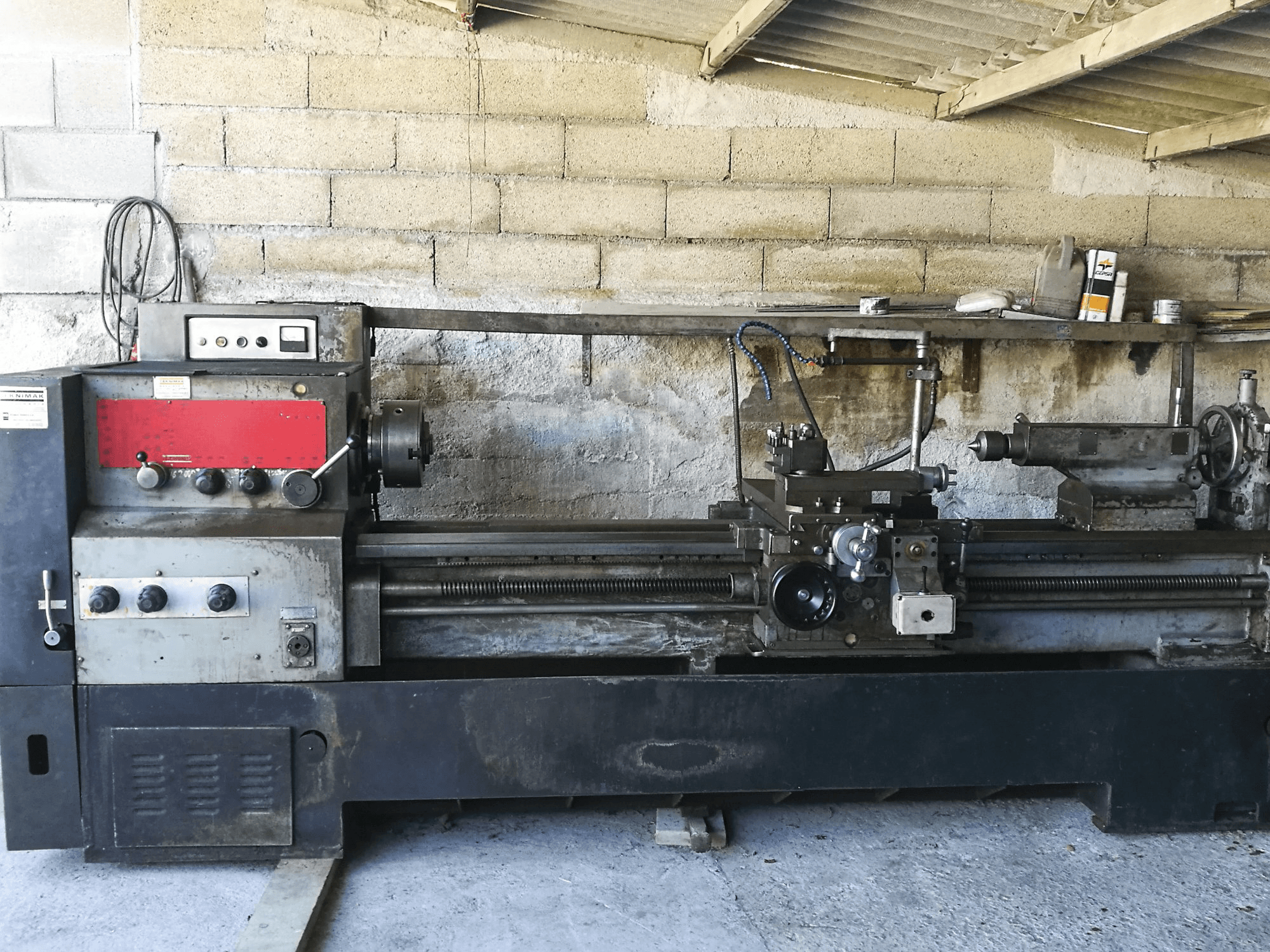 Vooraanzicht 1 van TEKNIMAK MK 6047 machine